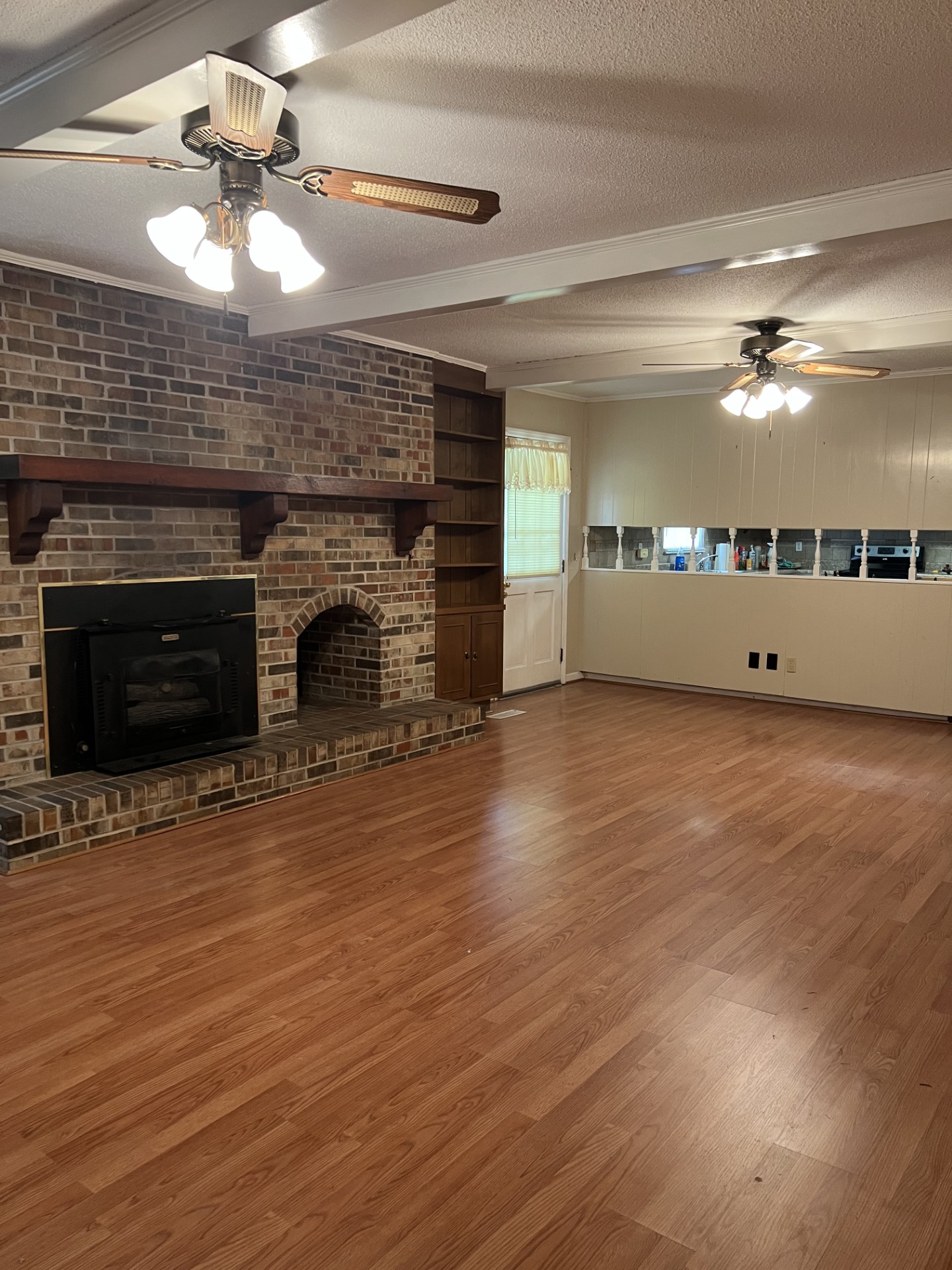 Moulton, Alabama, 35650, United States, 3 Bedrooms Bedrooms, ,2 BathroomsBathrooms,Residential,For Sale,1981747