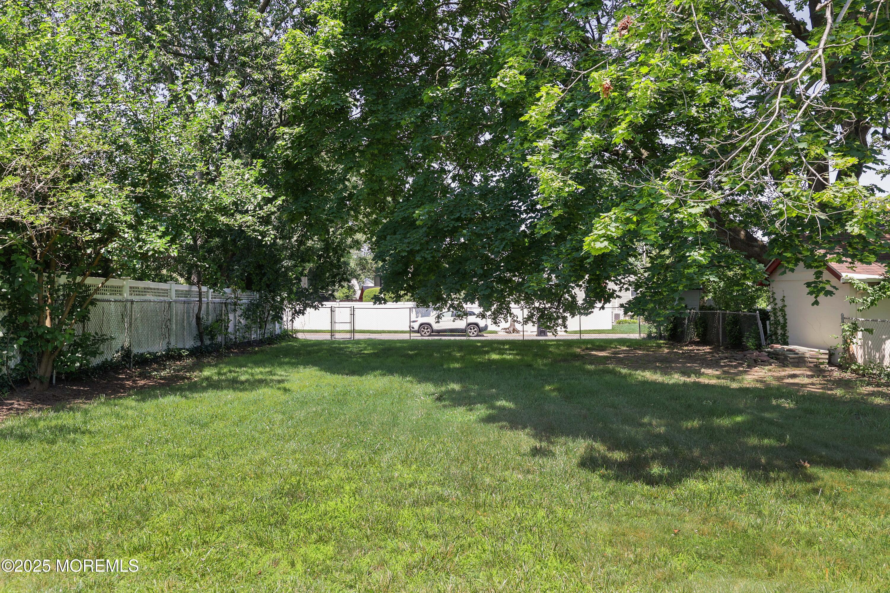 Port Monmouth, New Jersey, 07758, United States, 4 Bedrooms Bedrooms, ,3 BathroomsBathrooms,Residential,For Sale,1901599