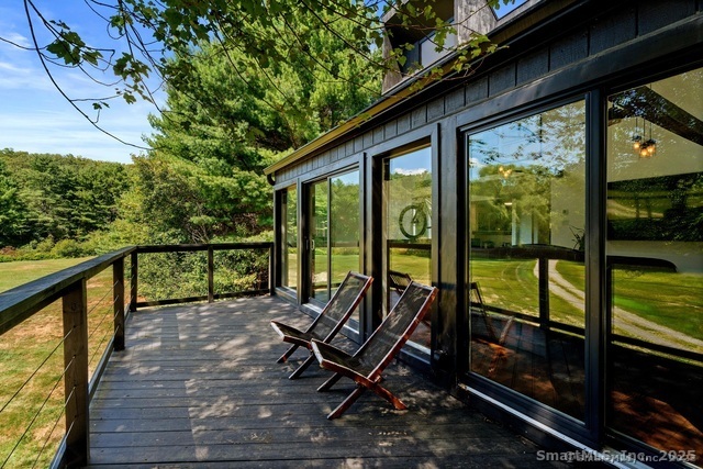 Killingly, Connecticut, 06239, United States, 2 Bedrooms Bedrooms, ,2 BathroomsBathrooms,Residential,For Sale,2000954