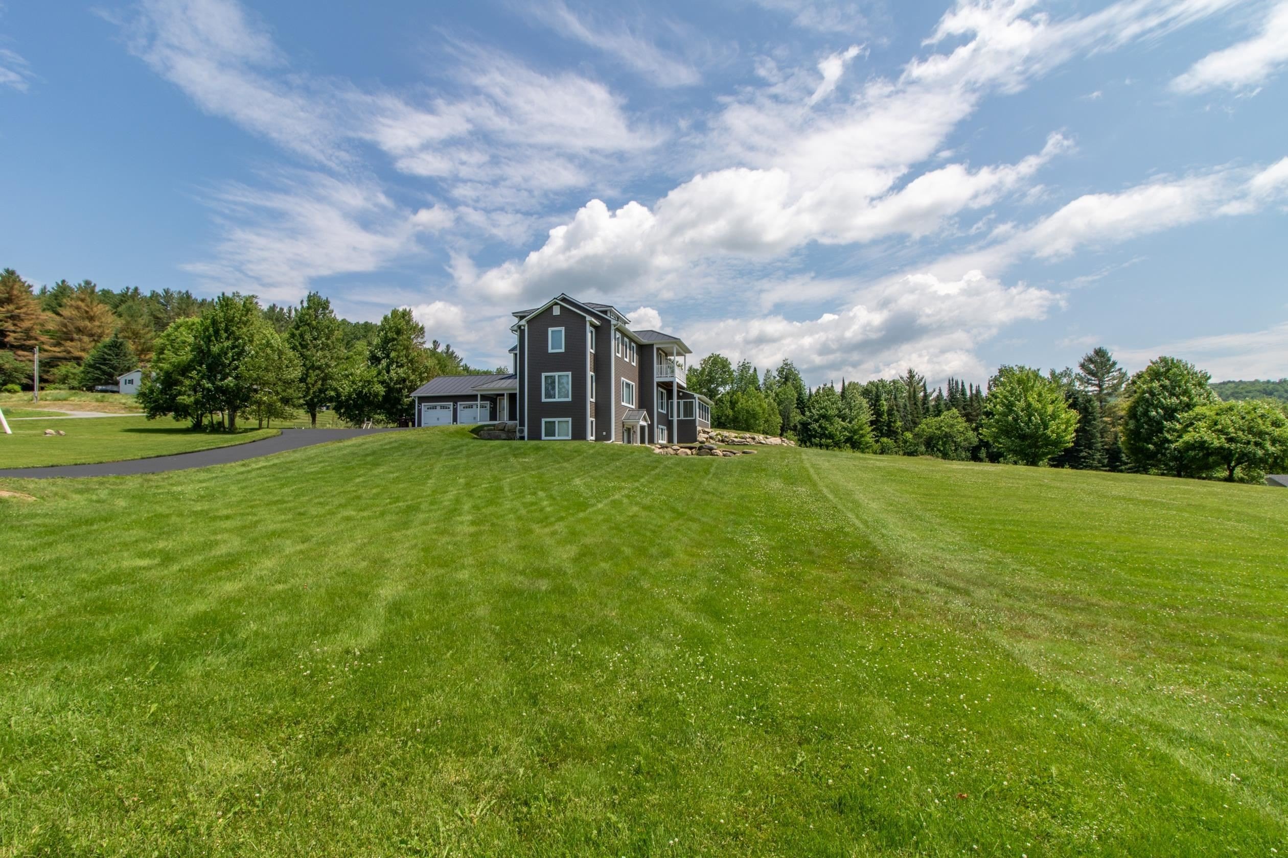 Barton, Vermont, 05822, United States, 6 Bedrooms Bedrooms, ,3 BathroomsBathrooms,Residential,For Sale,1943519