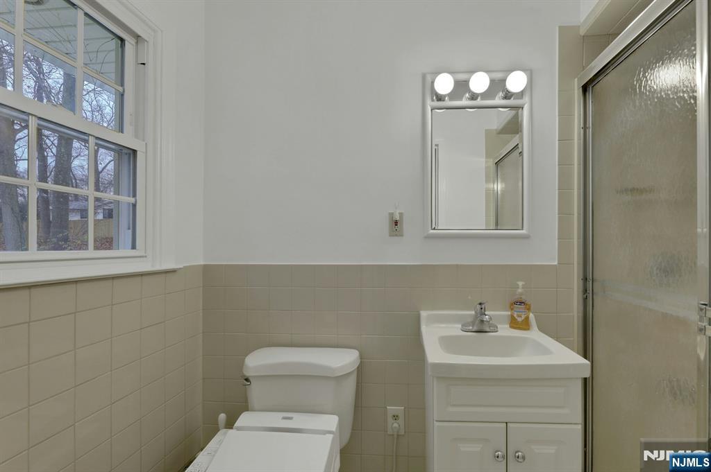 Twp of Washington, New Jersey, 07676, United States, 4 Bedrooms Bedrooms, ,3 BathroomsBathrooms,Residential,For Sale,2001896