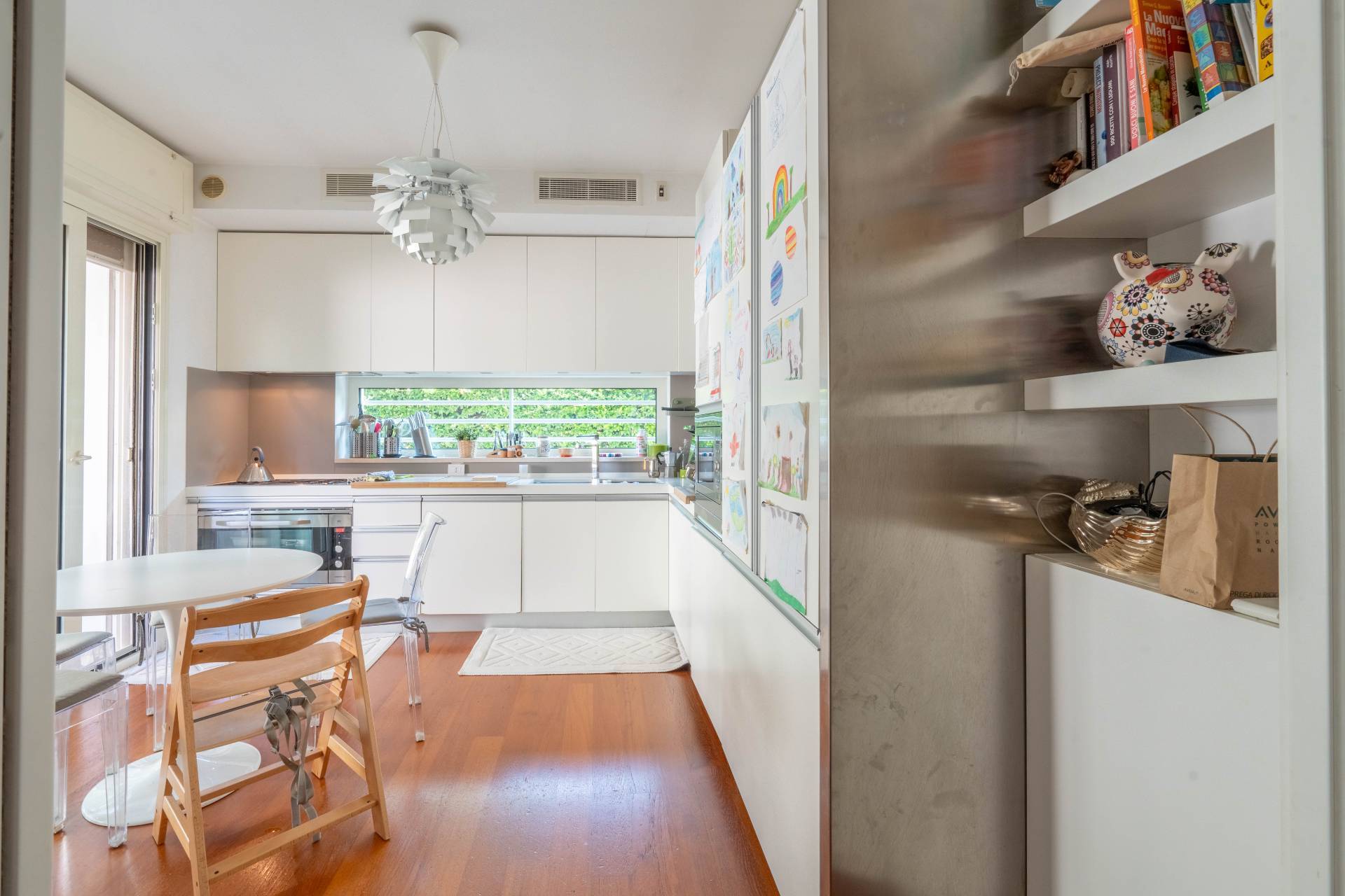 Corso Alcide De Gasperi, Bari, Bari, 70100, IT, 3 Bedrooms Bedrooms, ,4 BathroomsBathrooms,Residential,For Sale,Corso Alcide De Gasperi,1628155