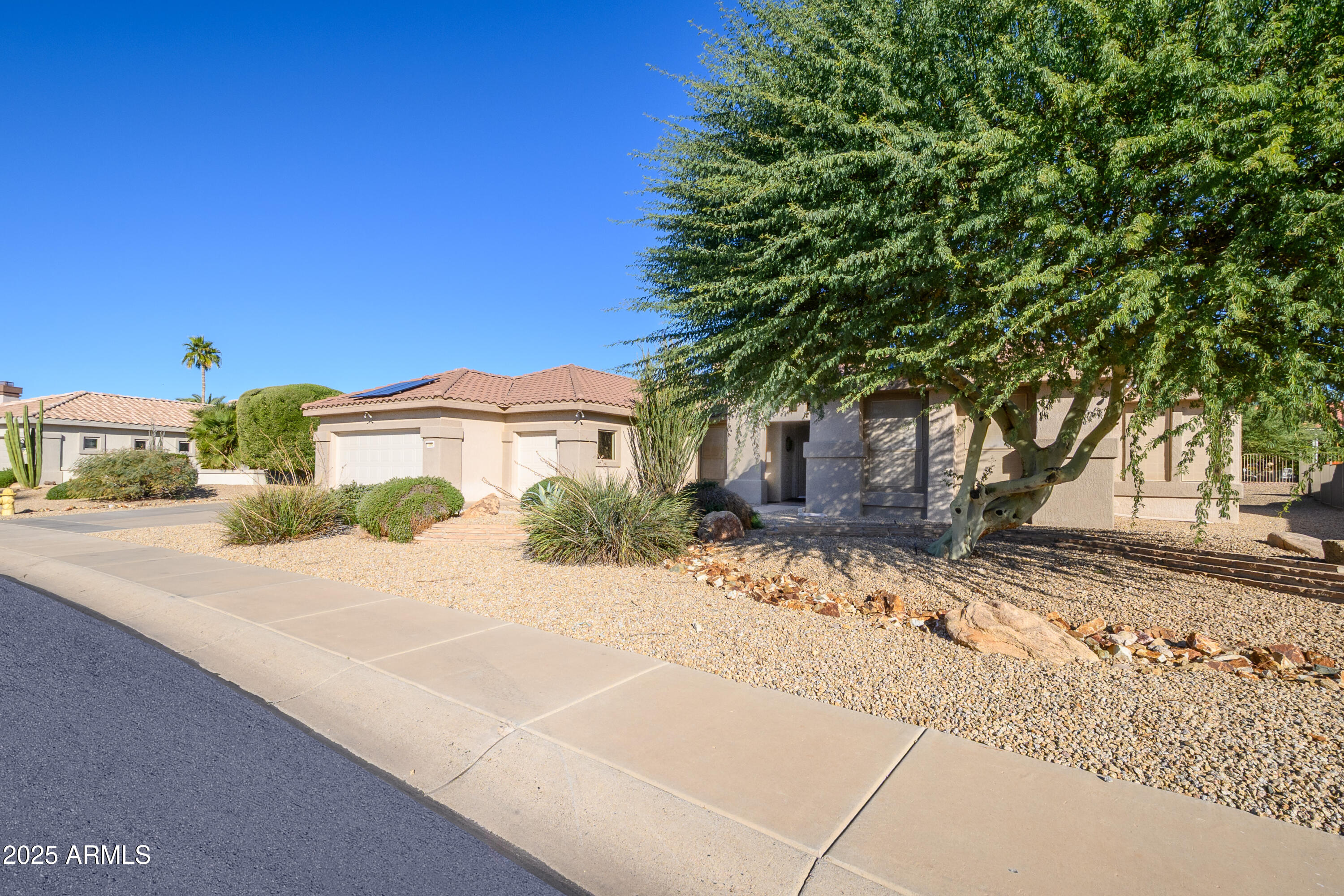 Surprise, Arizona, 85374, United States, 2 Bedrooms Bedrooms, ,3 BathroomsBathrooms,Residential,For Sale,2003056