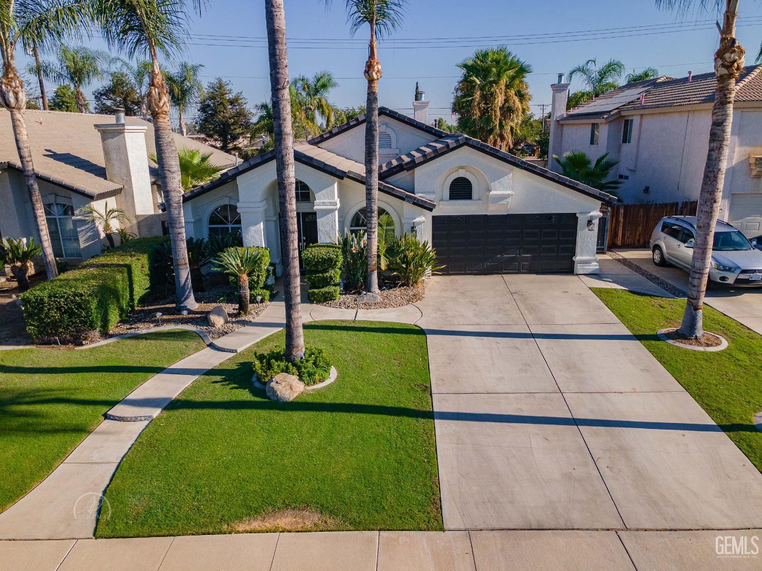 Bakersfield, California, 93312, United States, 4 Bedrooms Bedrooms, ,2 BathroomsBathrooms,Residential,For Sale,1931687