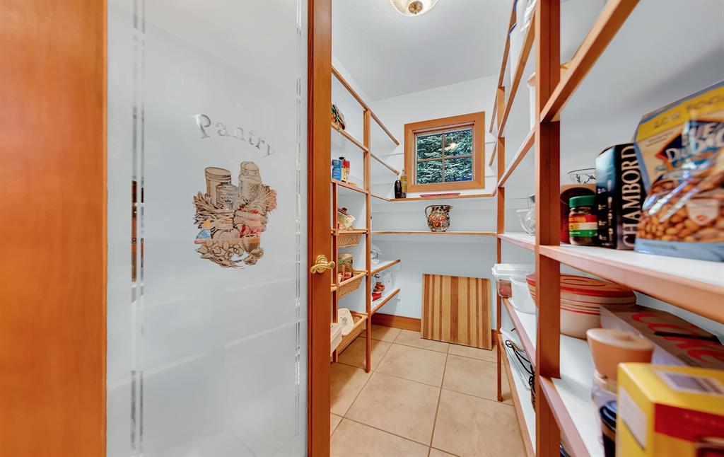 Lake Almanor West, California, 96020, United States, 4 Bedrooms Bedrooms, ,4 BathroomsBathrooms,Residential,For Sale,1907514