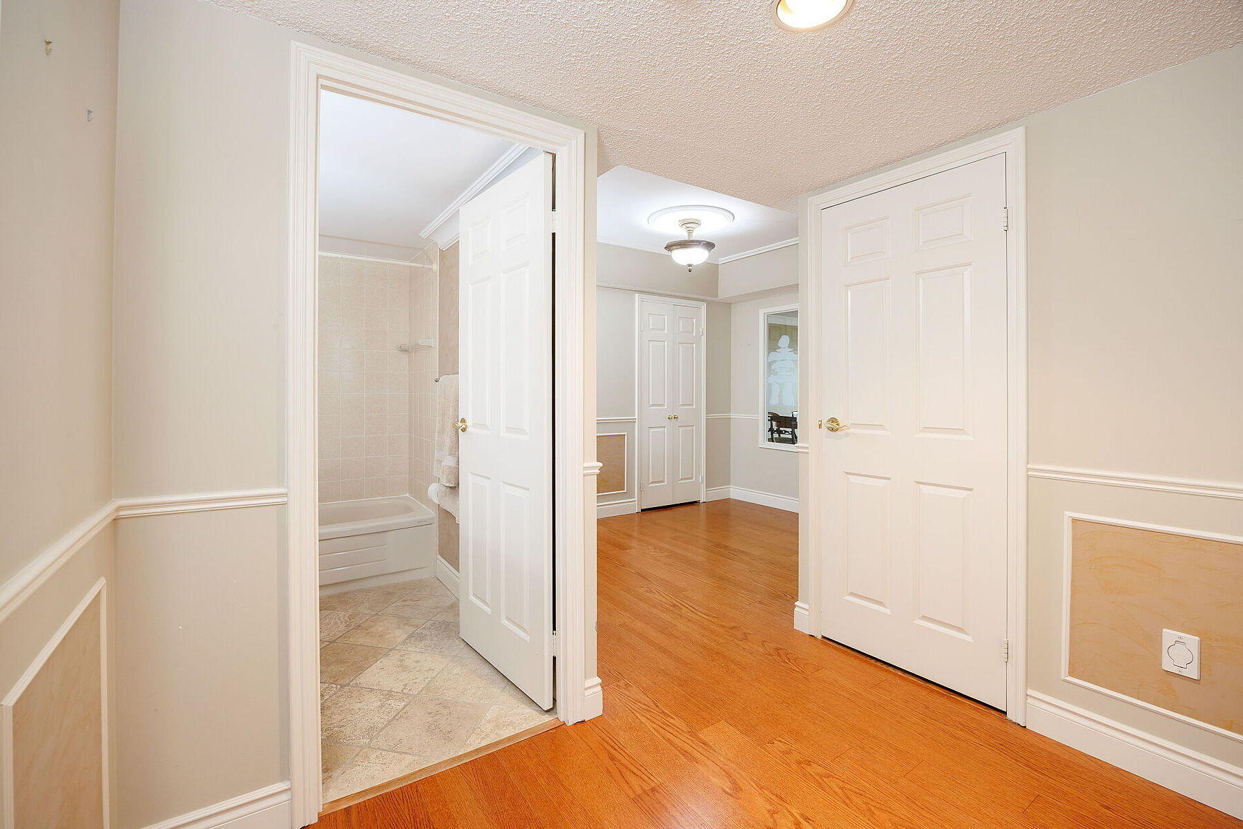  Modern Condo Living - 物件實景