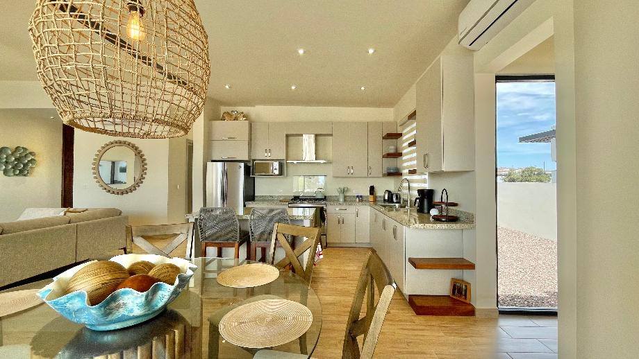 LAS PERLAS, Guaymas, Sonora, 85506, Mexico, 4 Bedrooms Bedrooms, ,6 BathroomsBathrooms,Residential,For Sale,LAS PERLAS,1622930