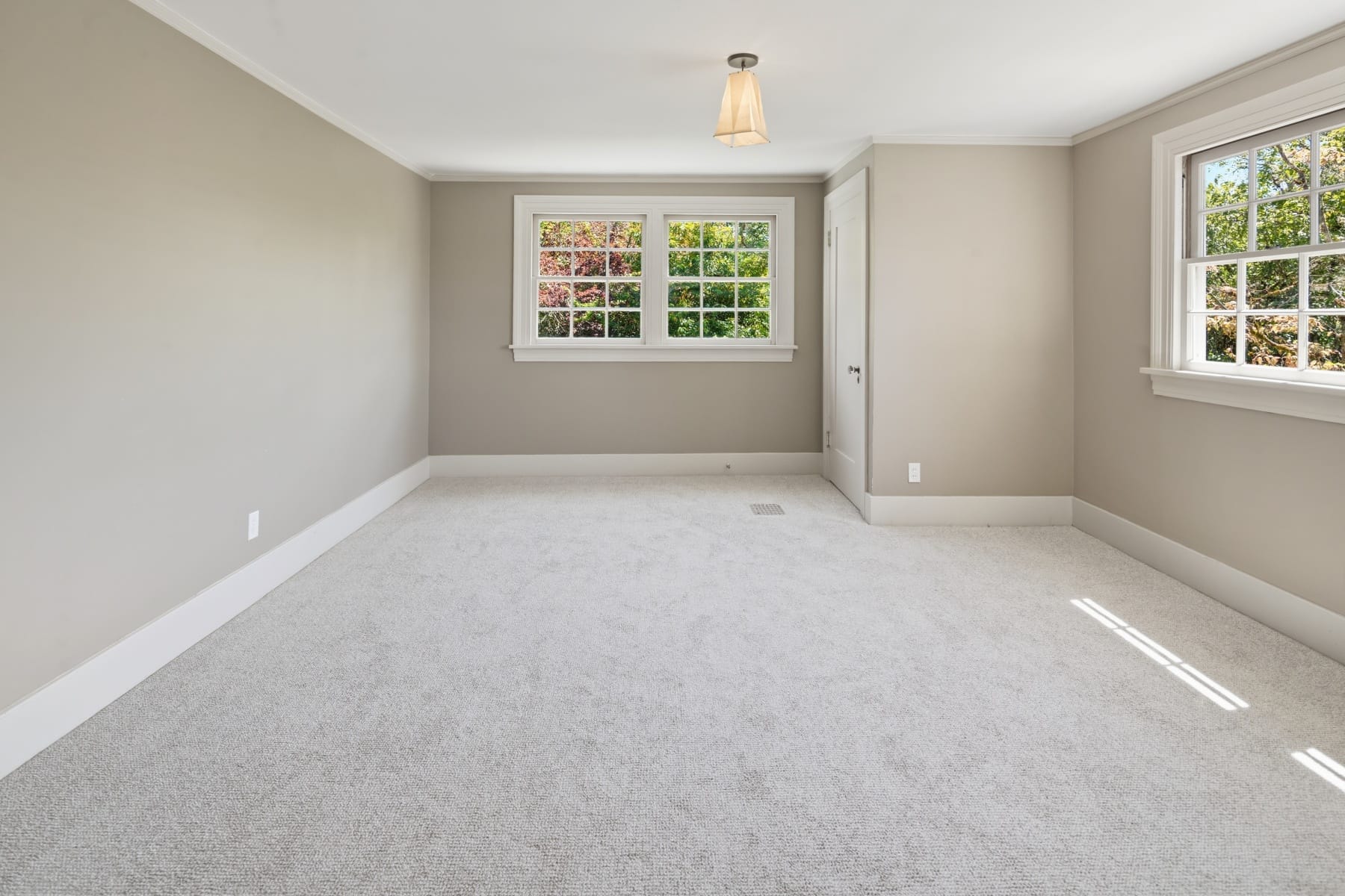  11605 S ELYSIUM PL Portland, OR 97219 - 物件實景