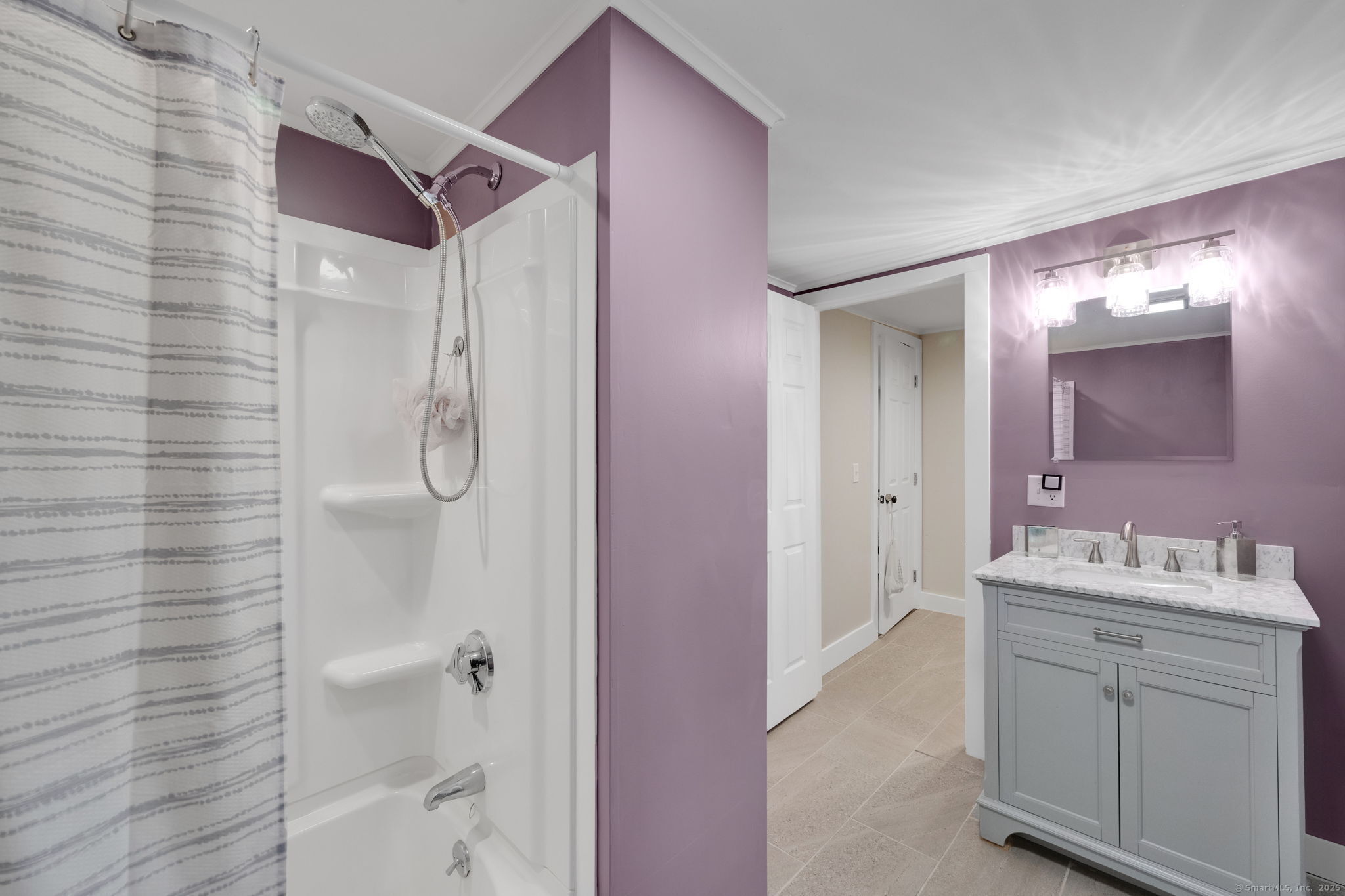 Pomfret, Connecticut, 06259, United States, 3 Bedrooms Bedrooms, ,3 BathroomsBathrooms,Residential,For Sale,1925586