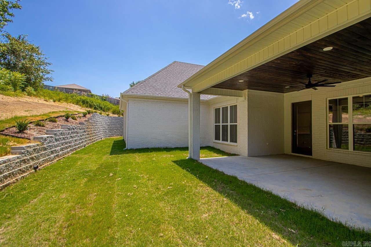 Benton, Arkansas, 72019, United States, 5 Bedrooms Bedrooms, ,4 BathroomsBathrooms,Residential,For Sale,2005368