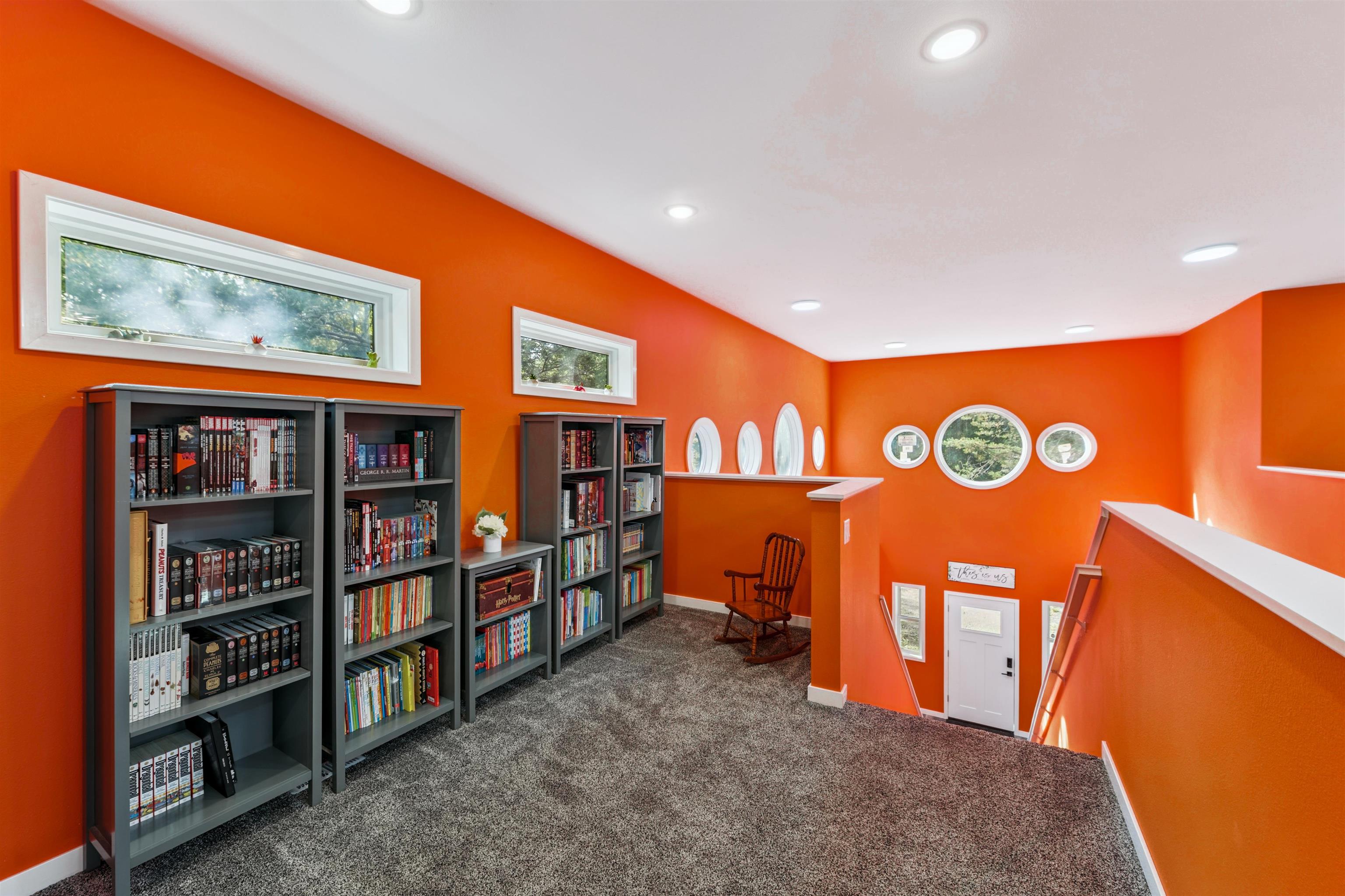 Duluth, Minnesota, 55804, United States, 5 Bedrooms Bedrooms, ,2 BathroomsBathrooms,Residential,For Sale,1950854