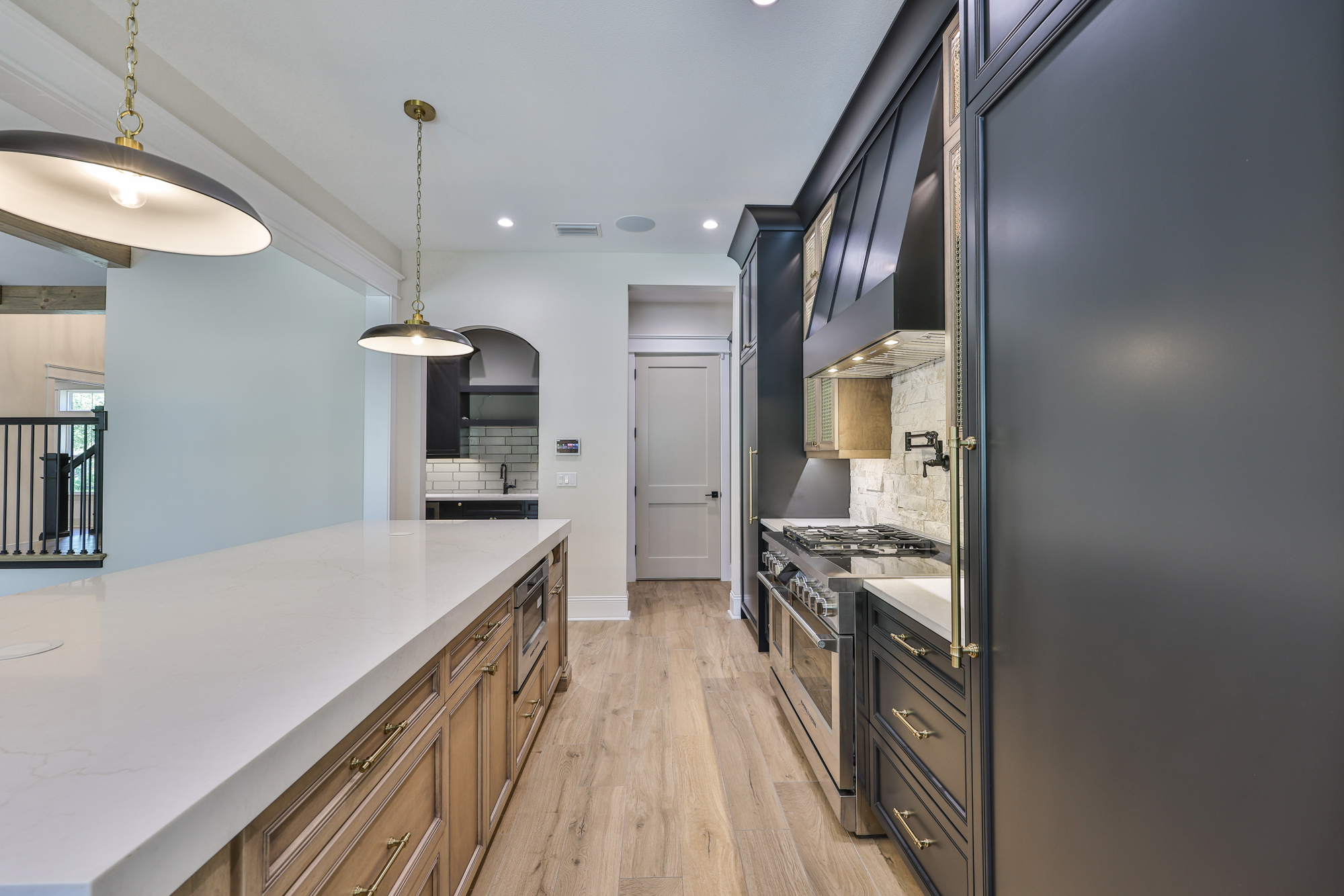 Tampa, Florida, 33629, United States, 5 Bedrooms Bedrooms, ,6 BathroomsBathrooms,Residential,For Sale,1974483