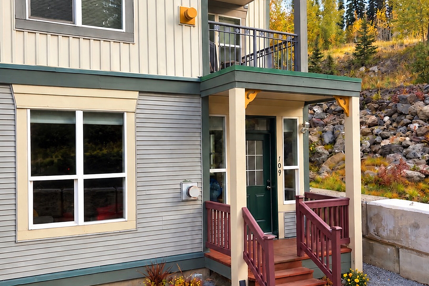  Snowbrush at Creekside - 物件實景
