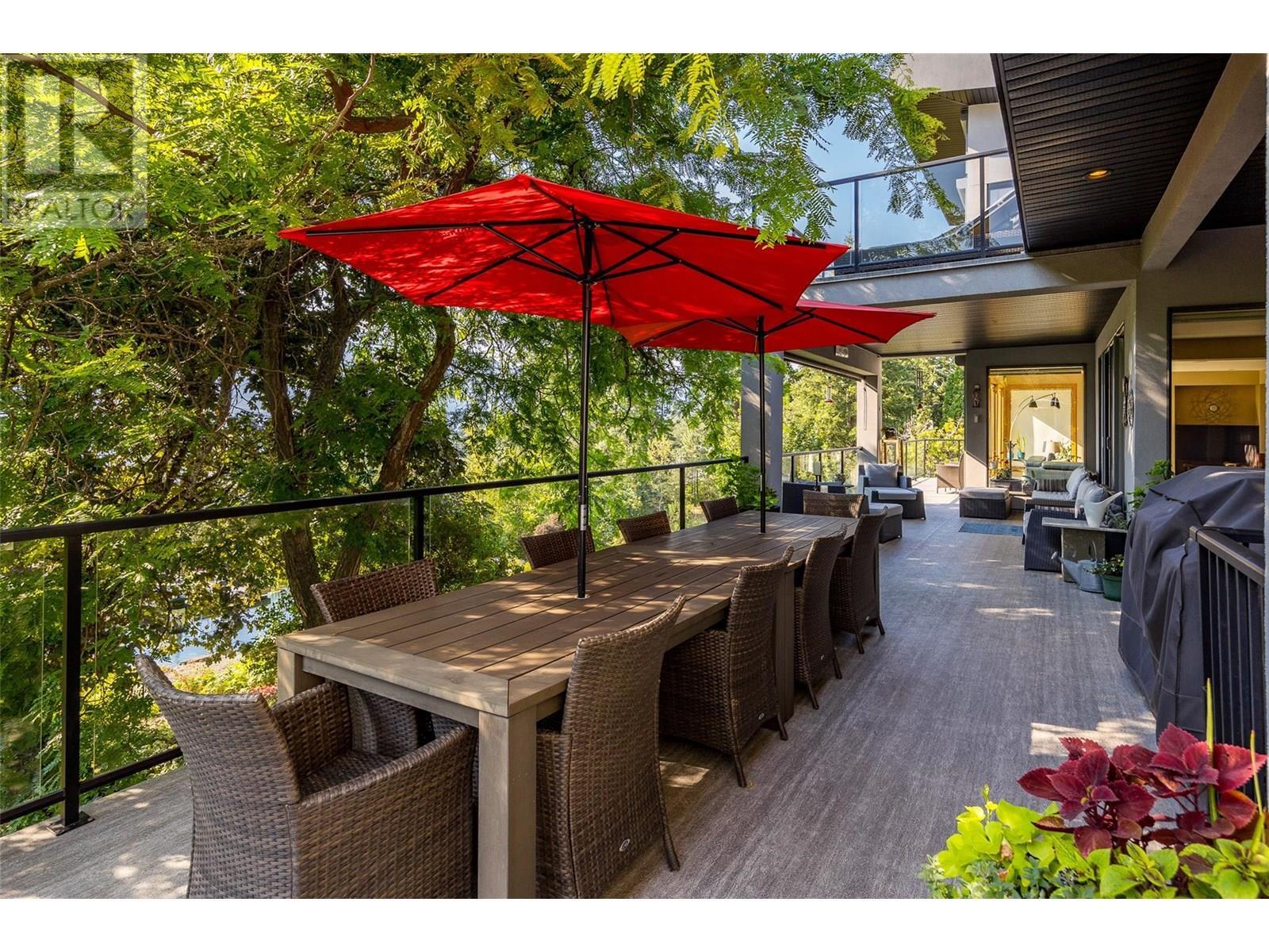 LAKE COUNTRY, British Columbia, V4V 1B3, CA, 5 Bedrooms Bedrooms, ,4 BathroomsBathrooms,Residential,For Sale,1883697