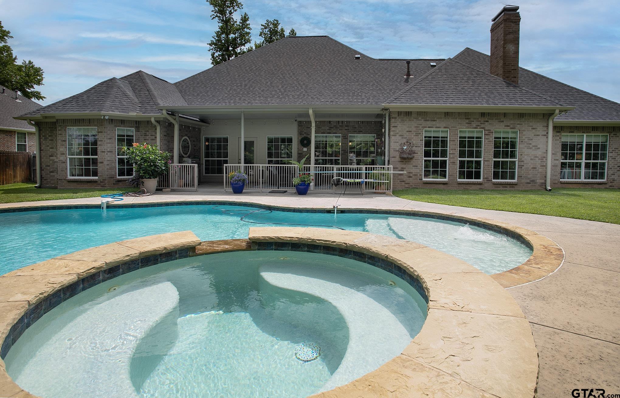 Flint, Texas, 75762, United States, 4 Bedrooms Bedrooms, ,3 BathroomsBathrooms,Residential,For Sale,1857691