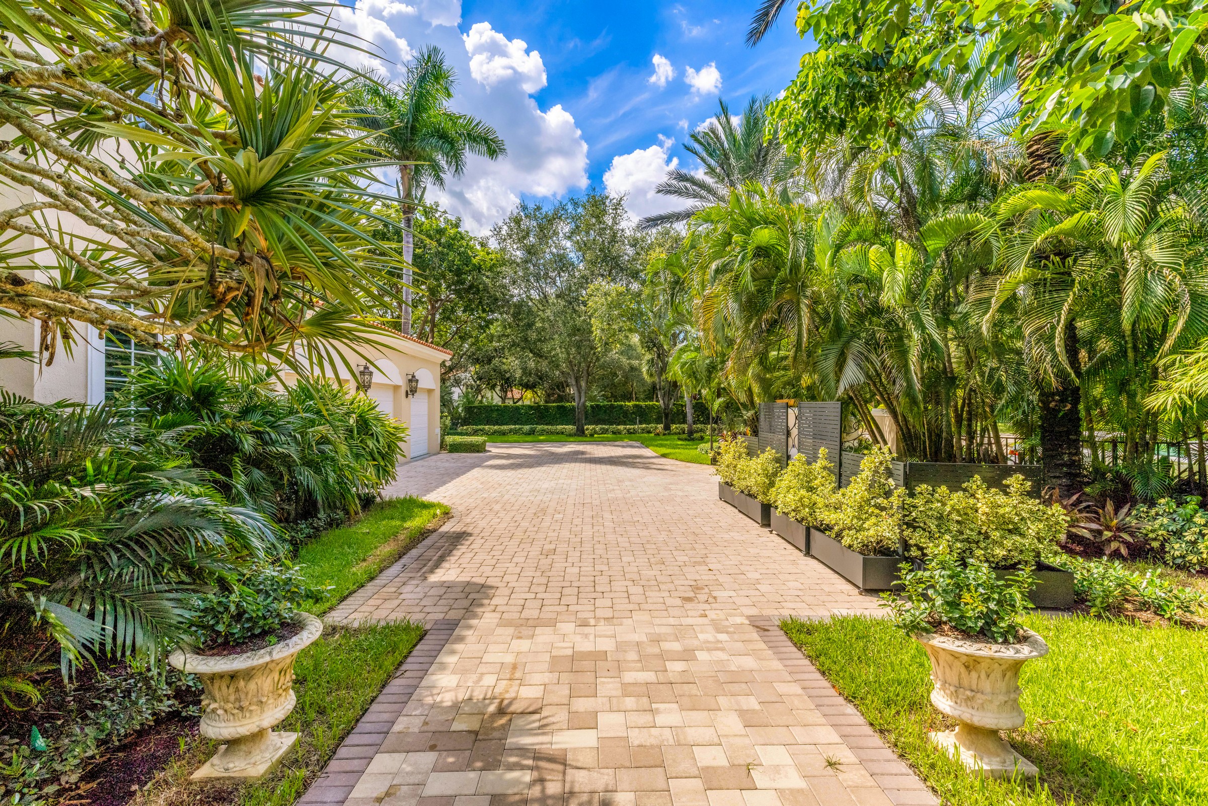  5250 Snapper Creek Road, Coral Gables, FL 33156 - 物件實景