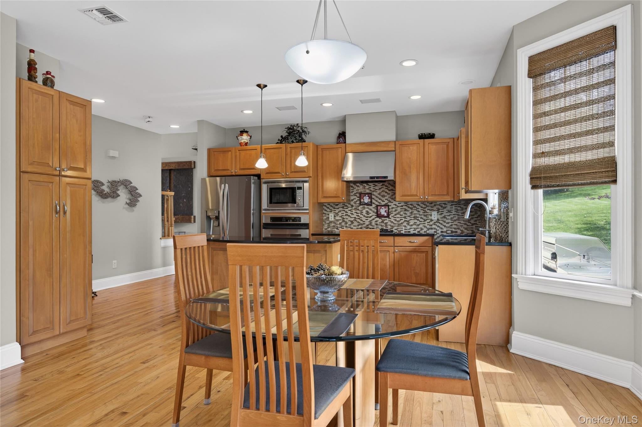  62 Pembroke Drive, Glen Cove, NY, 11542 - 物件實景