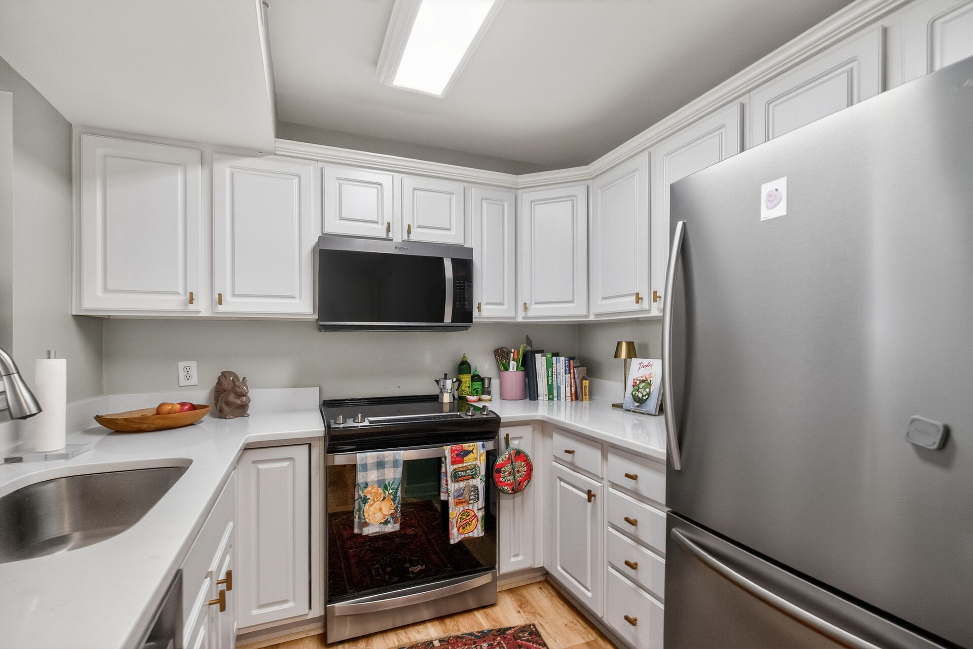  1111 Parkridge Lane, Raleigh, NC, 27605 - 物件實景