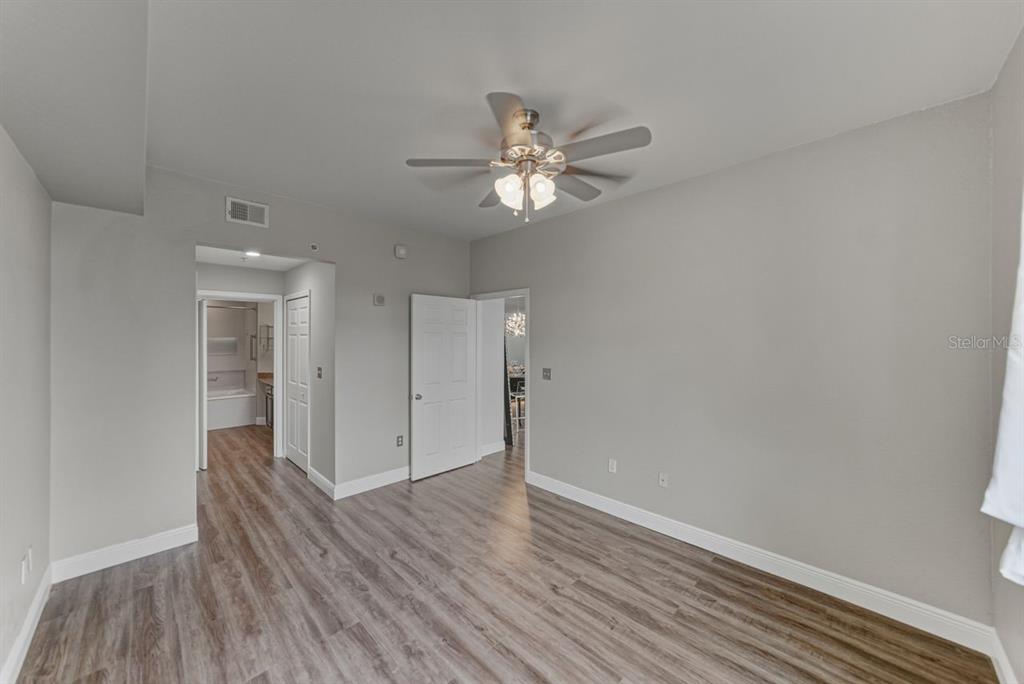 Tampa, Florida, 33602, United States, 2 Bedrooms Bedrooms, ,2 BathroomsBathrooms,Residential,For Sale,2002253