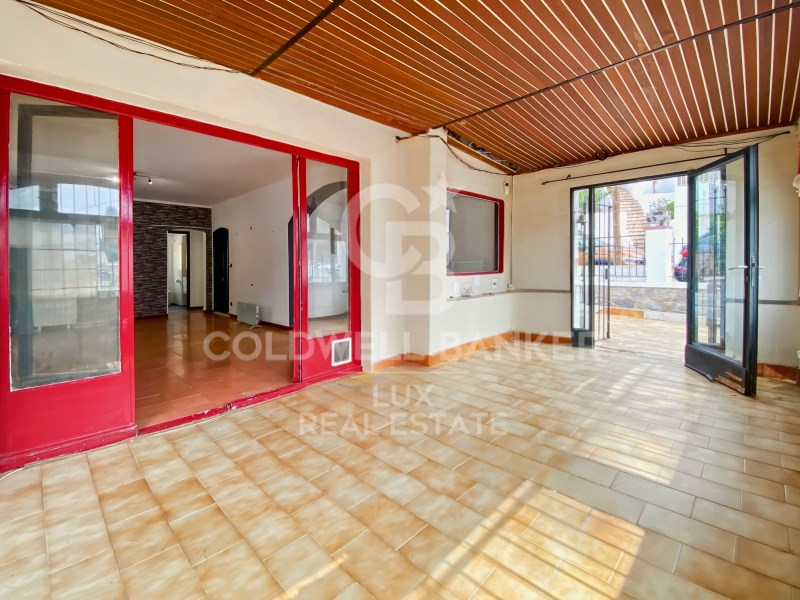 Roses, Catalonia, ES, 4 Bedrooms Bedrooms, ,2 BathroomsBathrooms,Residential,For Sale,1932080