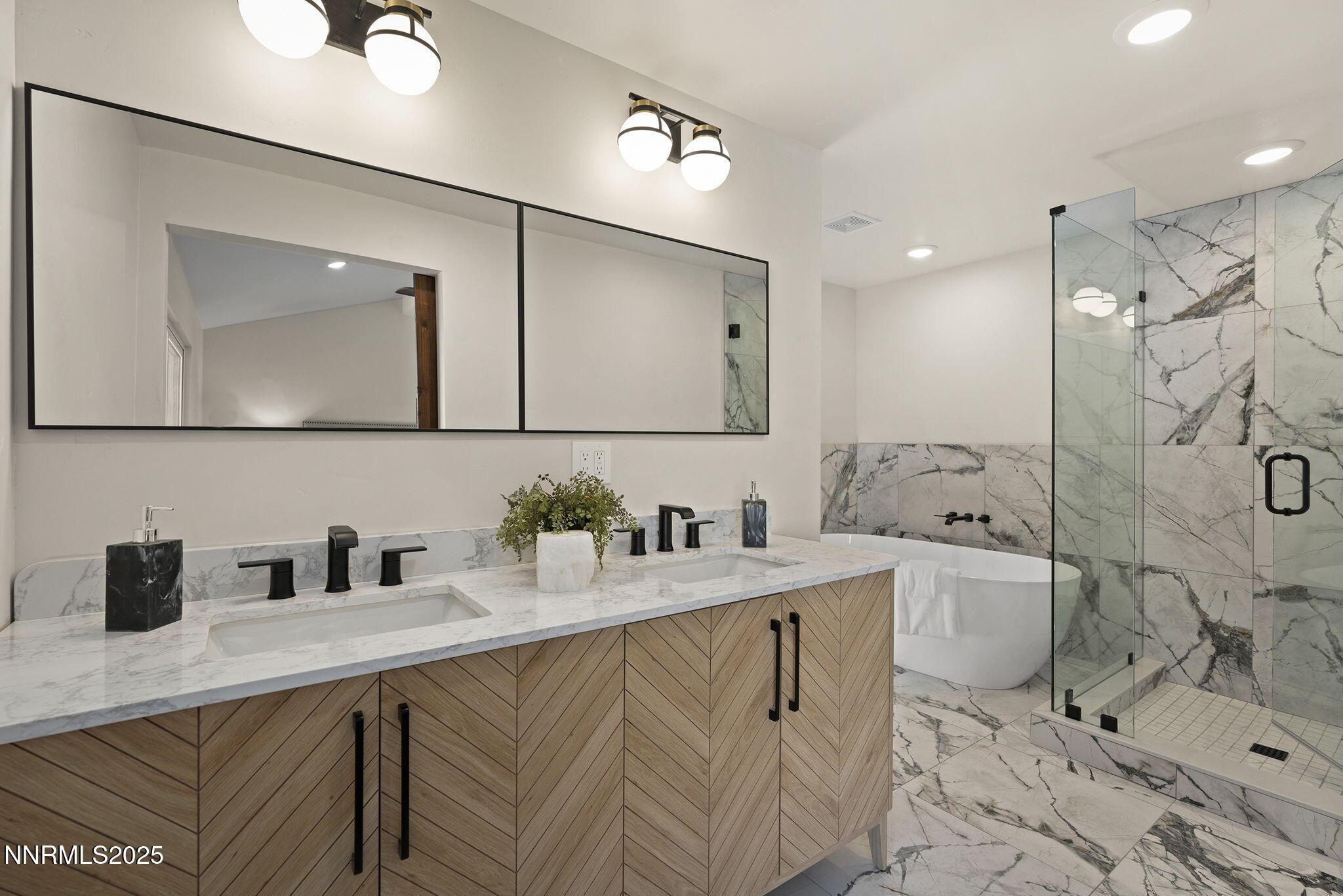 Reno, Nevada, 89521, United States, 3 Bedrooms Bedrooms, ,3 BathroomsBathrooms,Residential,For Sale,1988290