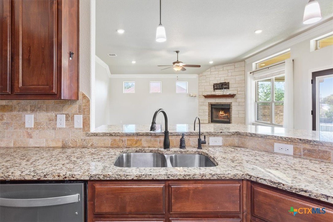 Salado, Texas, 76571, United States, 4 Bedrooms Bedrooms, ,3 BathroomsBathrooms,Residential,For Sale,1978571