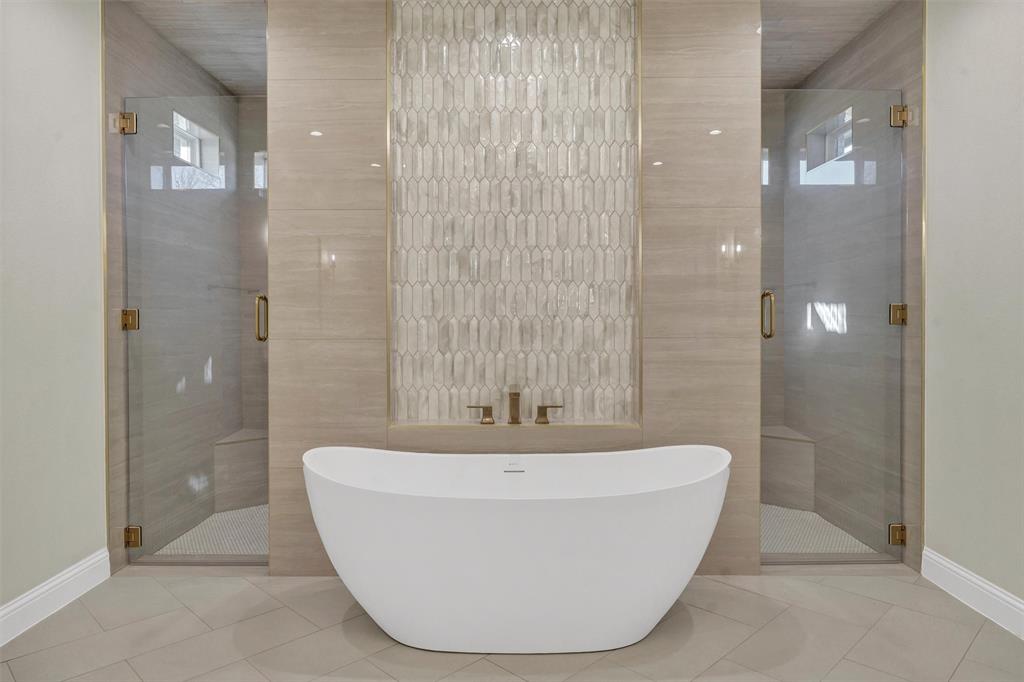 Granbury, Texas, 76049, United States, 4 Bedrooms Bedrooms, ,3 BathroomsBathrooms,Residential,For Sale,2007814