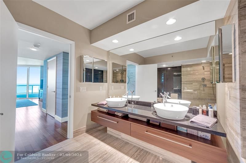 101 S Fort Lauderdale Beach Blvd, Unit #1001, Fort Lauderdale, Florida, 33316, United States, 3 Bedrooms Bedrooms, ,4 BathroomsBathrooms,Residential,For Sale,101 S Fort Lauderdale Beach Blvd, Unit #1001,1423027
