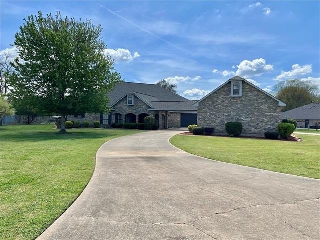 Natchitoches, Louisiana, 71457, United States, 3 Bedrooms Bedrooms, ,3 BathroomsBathrooms,Residential,For Sale,1755697