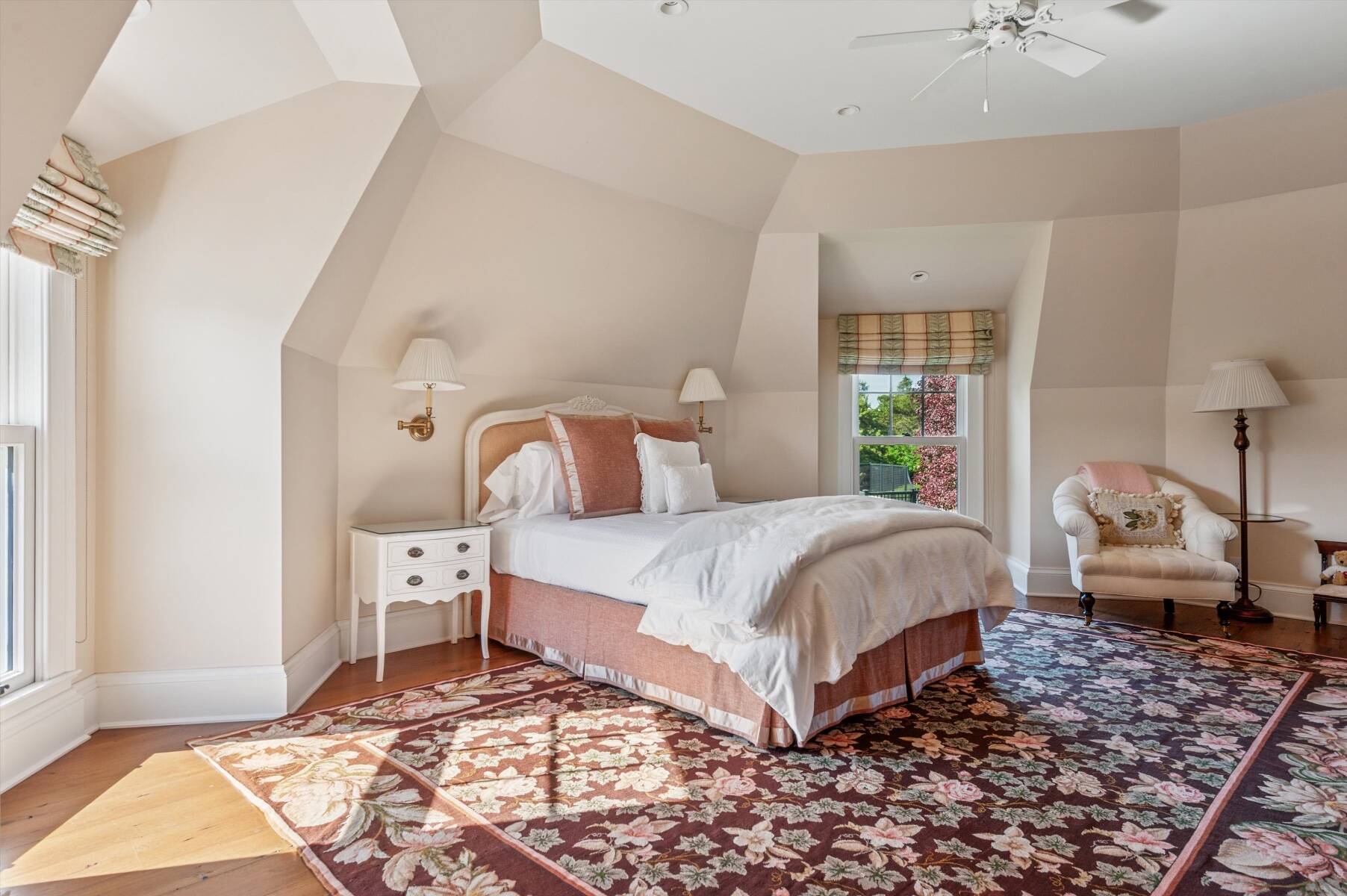  Timeless Southampton Estate with Tennis, Pool & Guest House - 物件實景