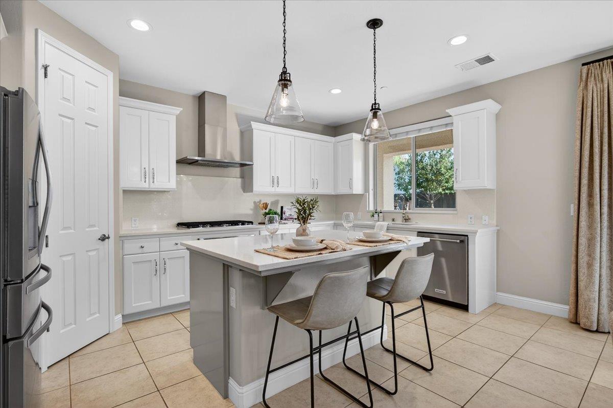 Fresno, California, 93730, United States, 3 Bedrooms Bedrooms, ,3 BathroomsBathrooms,Residential,For Sale,2008537