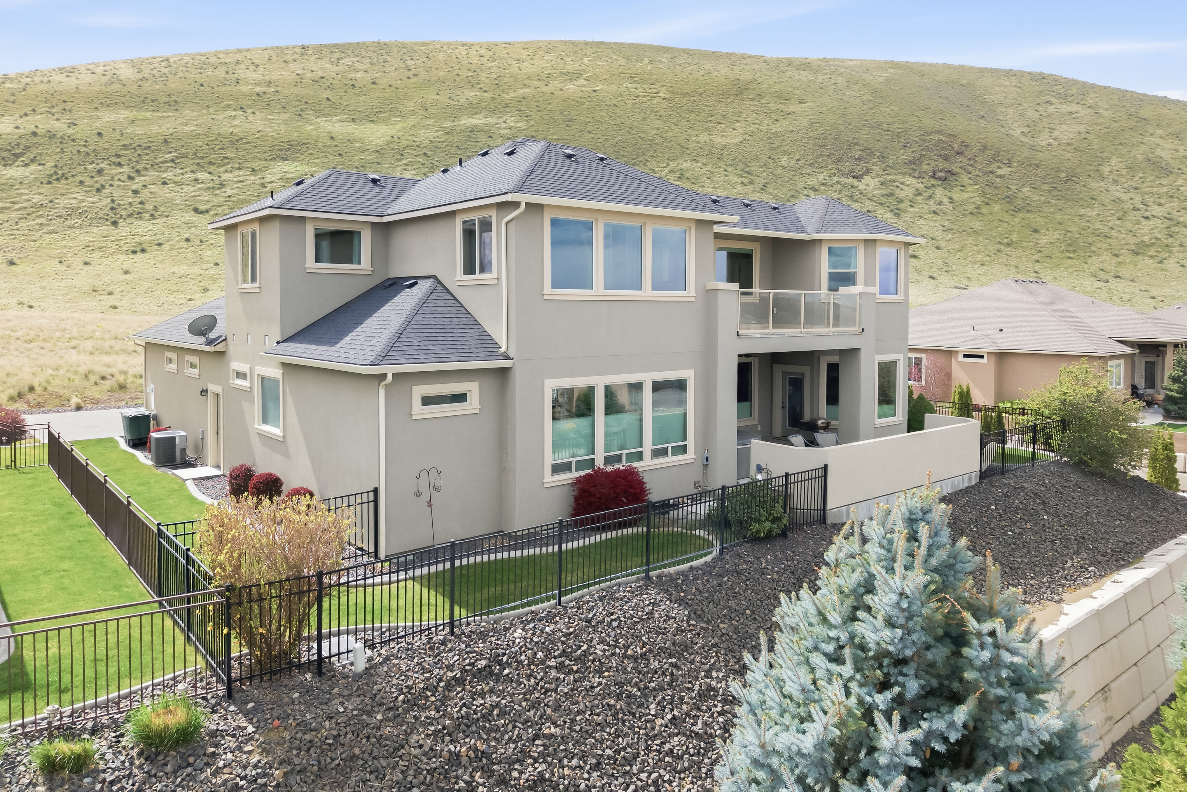  Luxury Living & Panoramic views - 物件實景