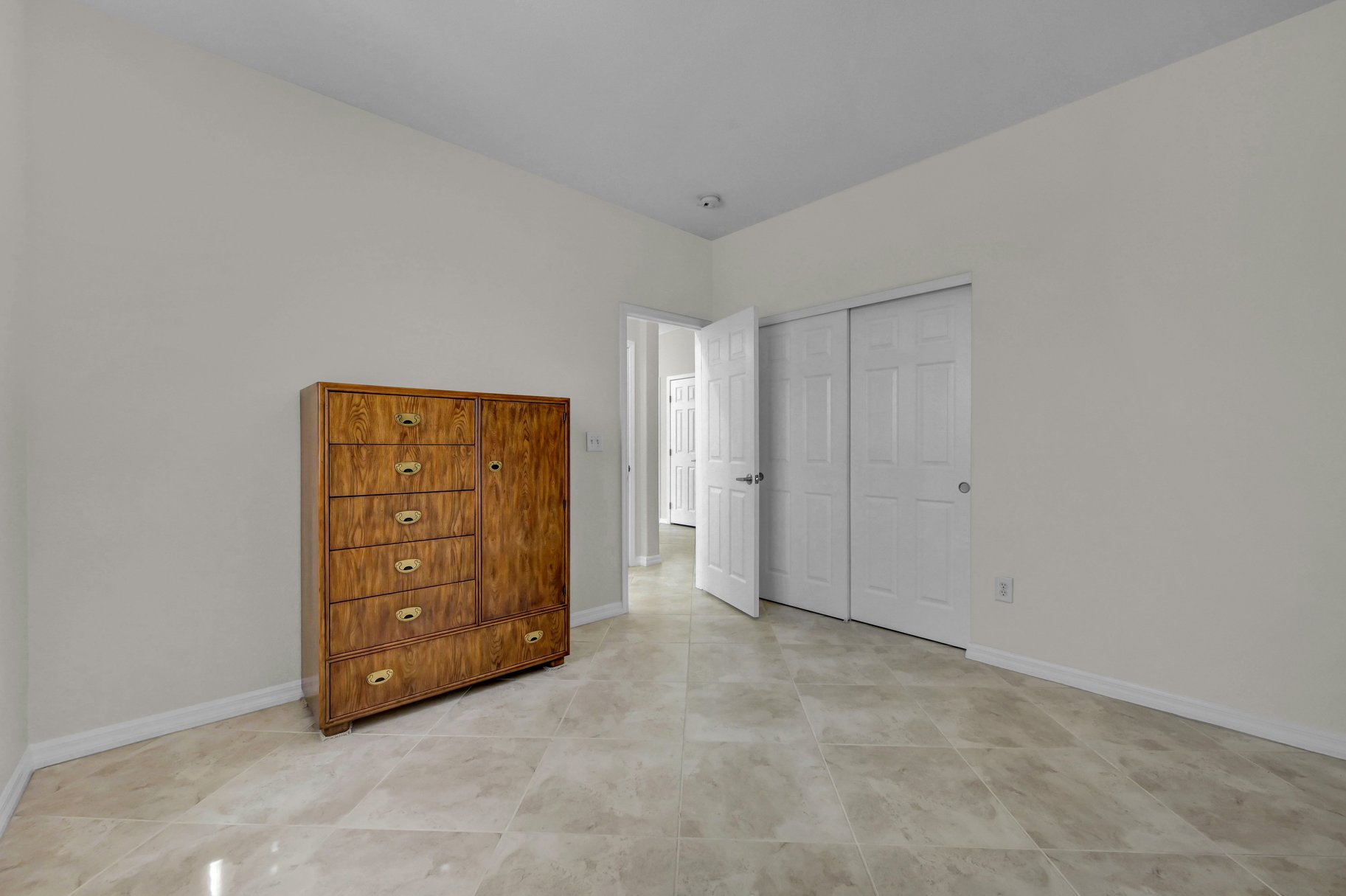  New to Market - 物件實景