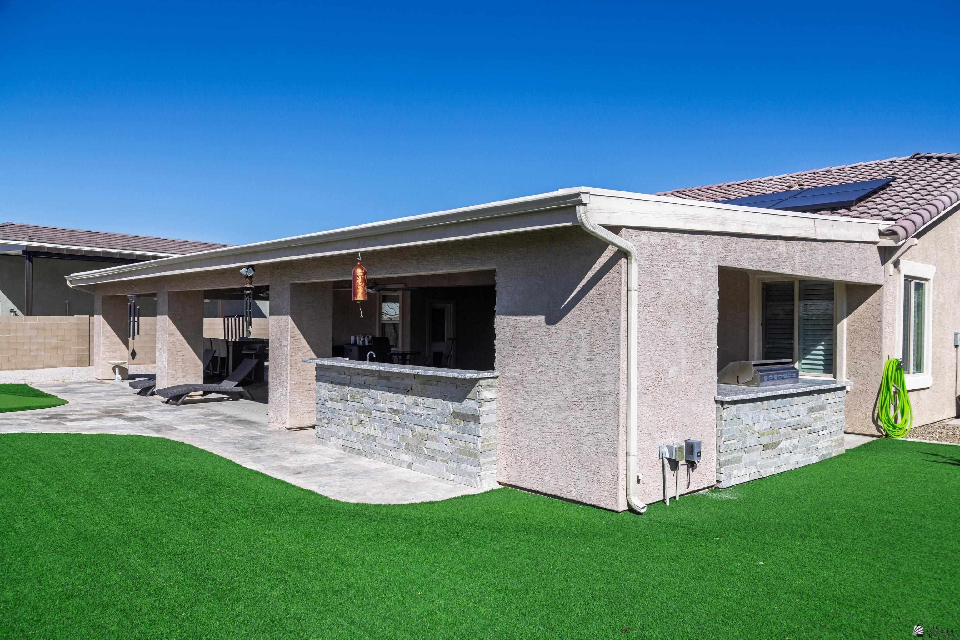 Yuma, Arizona, 85367, United States, 3 Bedrooms Bedrooms, ,1 BathroomBathrooms,Residential,For Sale,1977139