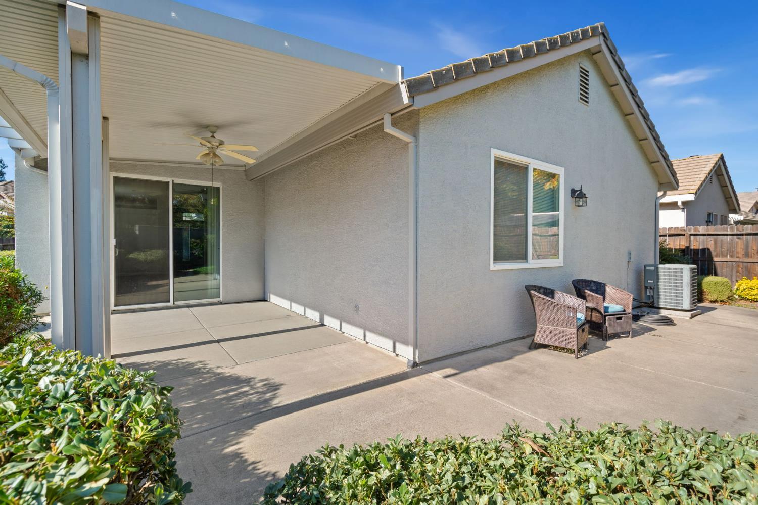 Citrus Heights, California, 95621, United States, 3 Bedrooms Bedrooms, ,2 BathroomsBathrooms,Residential,For Sale,1995433