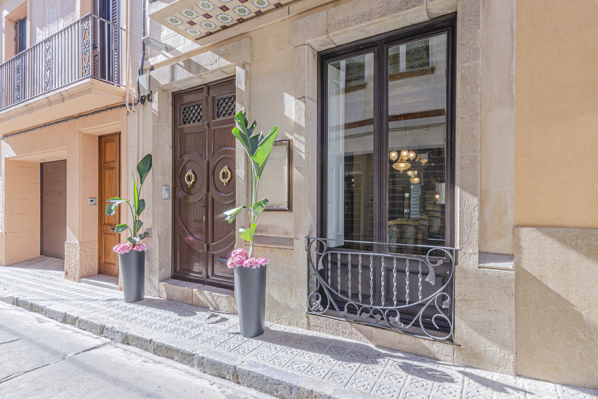  Modernist mansion designed by Domenech i Muntaner a few steps from the sea. - 物件實景