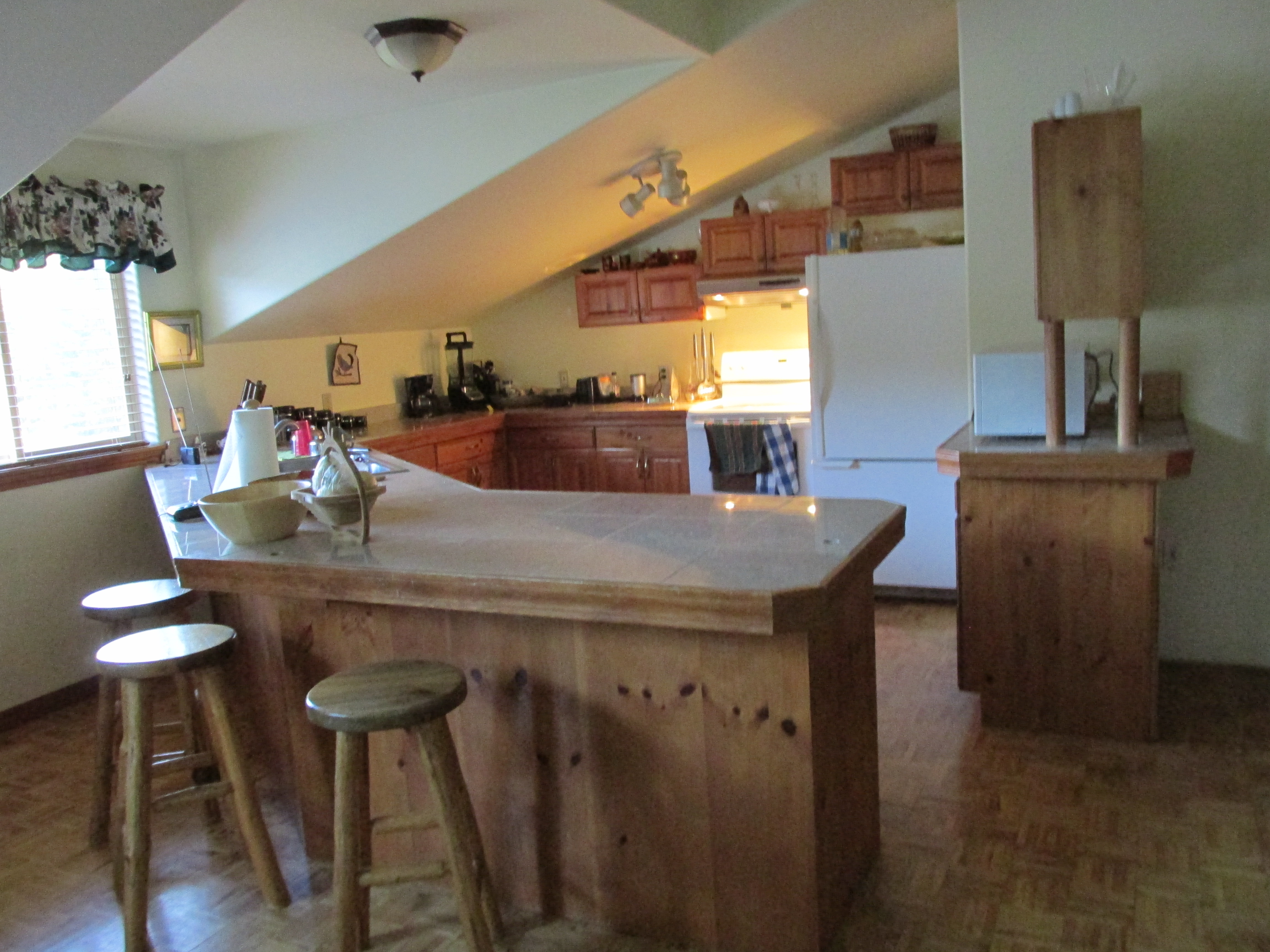 Sandpoint, Idaho, 83864, United States, 5 Bedrooms Bedrooms, ,3 BathroomsBathrooms,Residential,For Sale,1792102