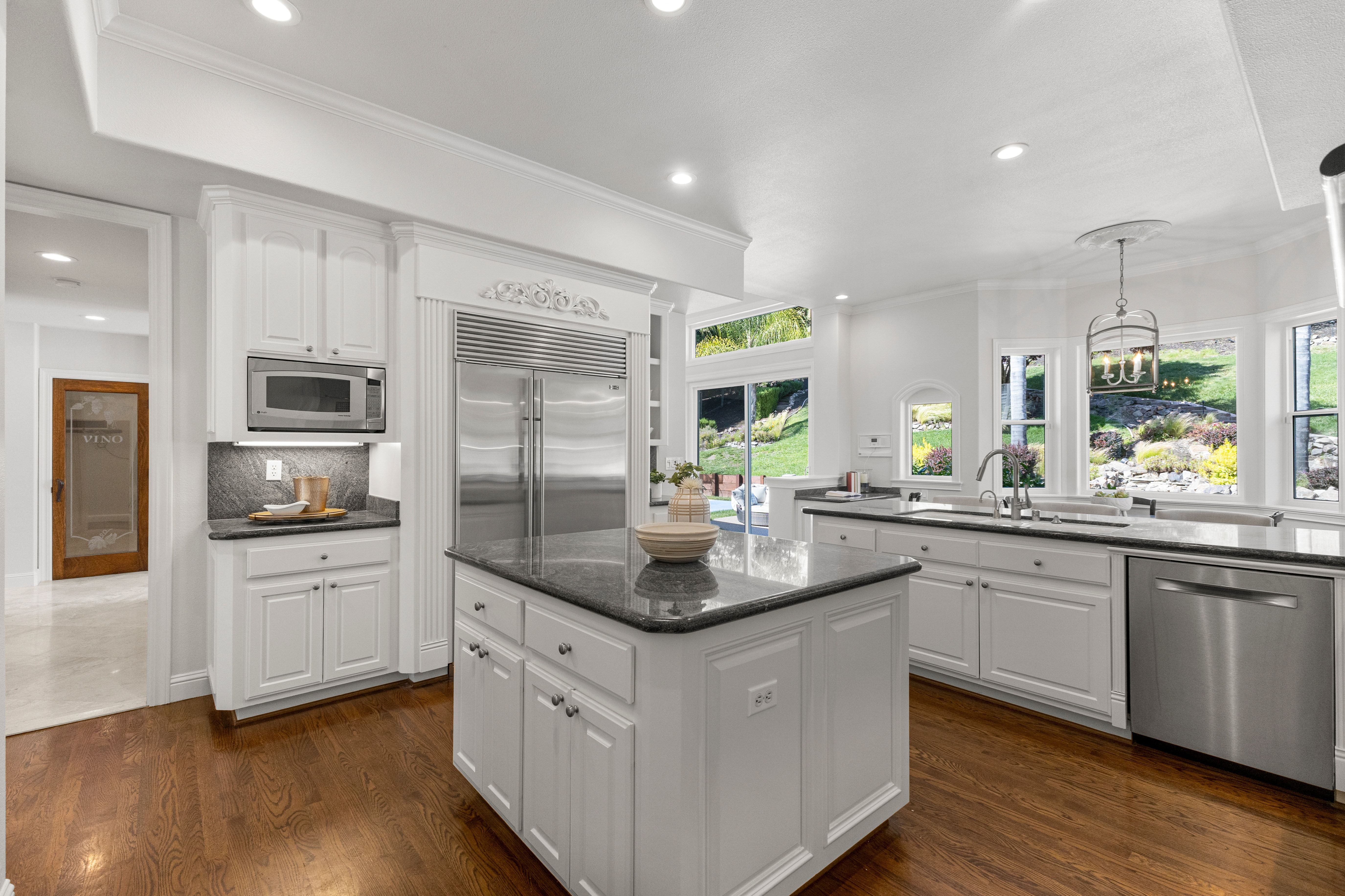  Exceptional Northridge Estates Home on Expansive Private Lot - 物件實景