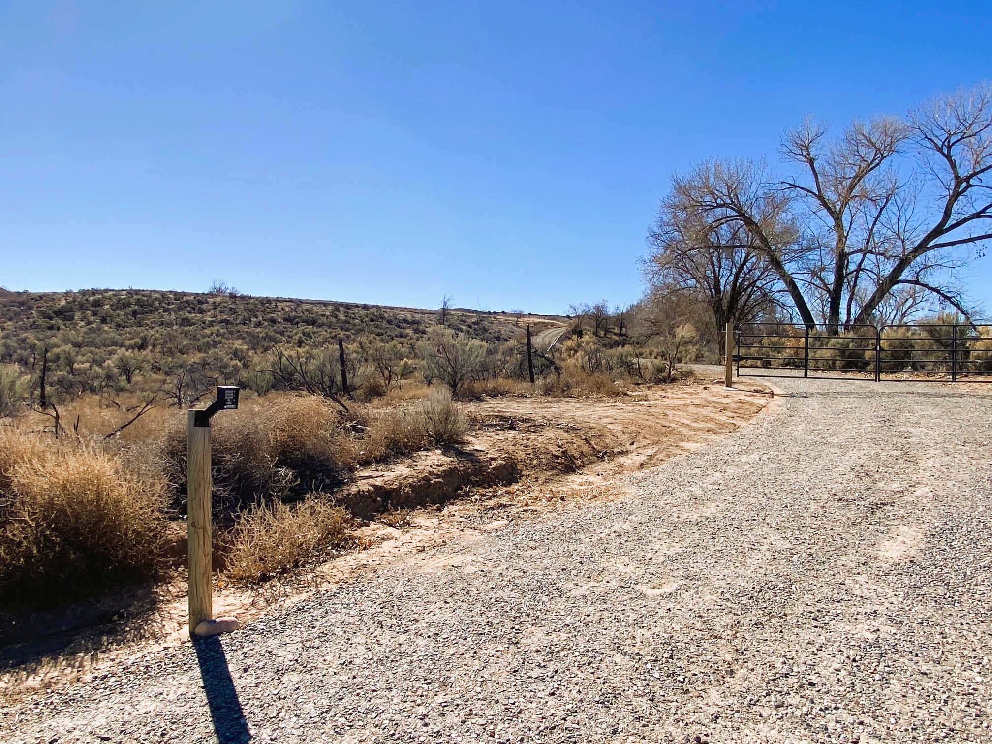 Aztec, New Mexico, 87410, United States, ,2 BathroomsBathrooms,Residential,For Sale,1980456