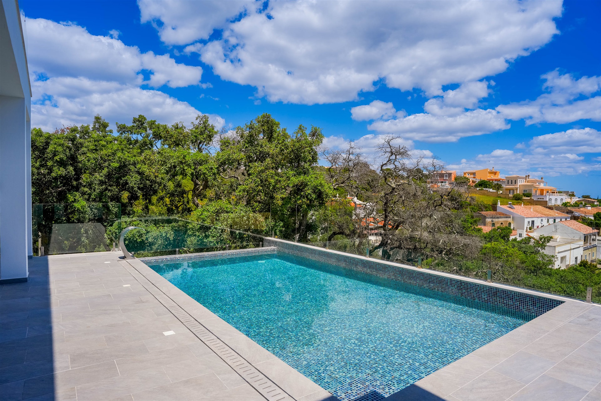  House, 5 bedrooms, for Sale - 物件實景