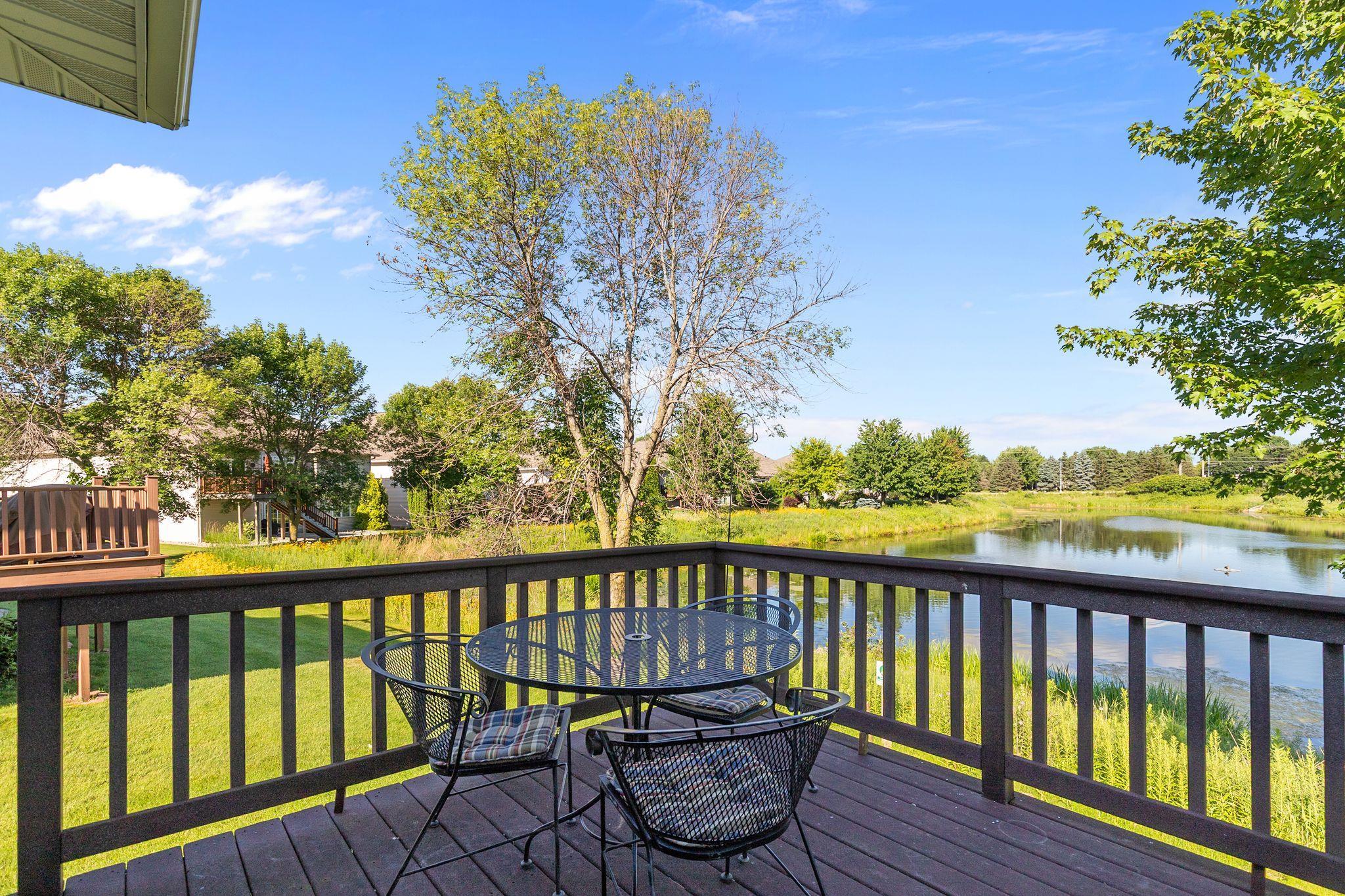 Appleton, Wisconsin, 54913, United States, 3 Bedrooms Bedrooms, ,3 BathroomsBathrooms,Residential,For Sale,1937217