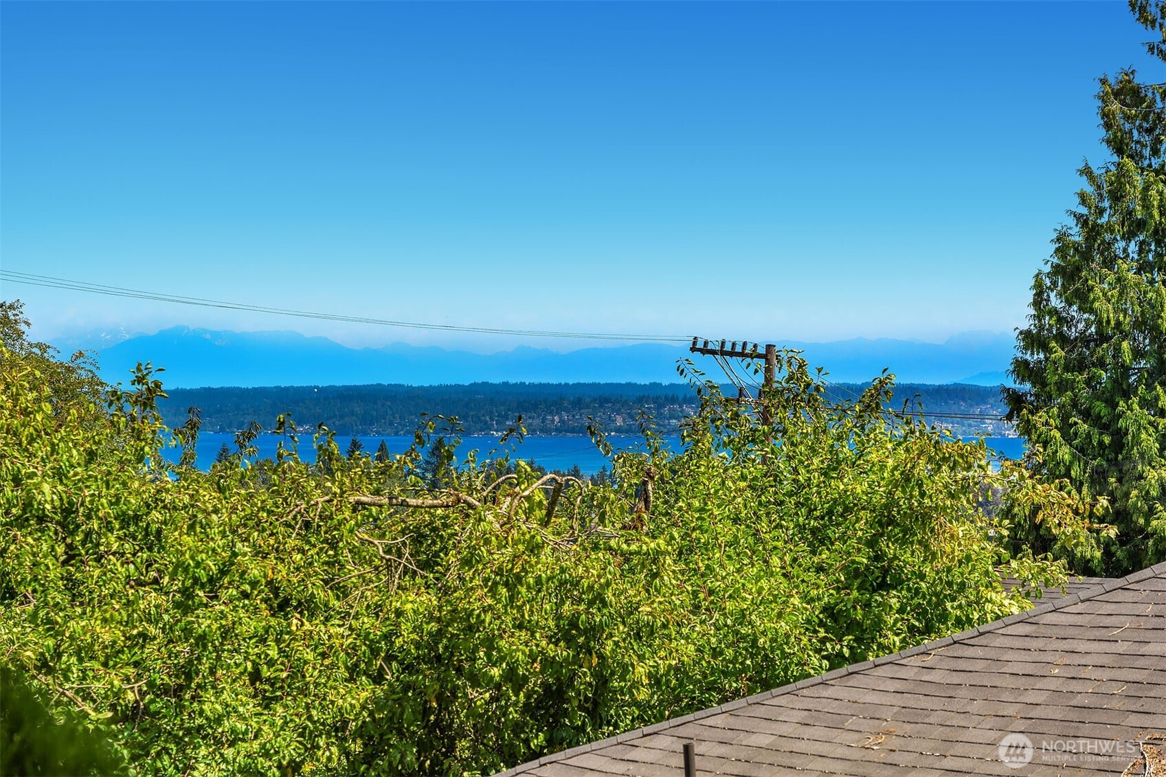 Seattle, Washington, 98112, United States, 2 Bedrooms Bedrooms, ,1 BathroomBathrooms,Residential,For Sale,1907246