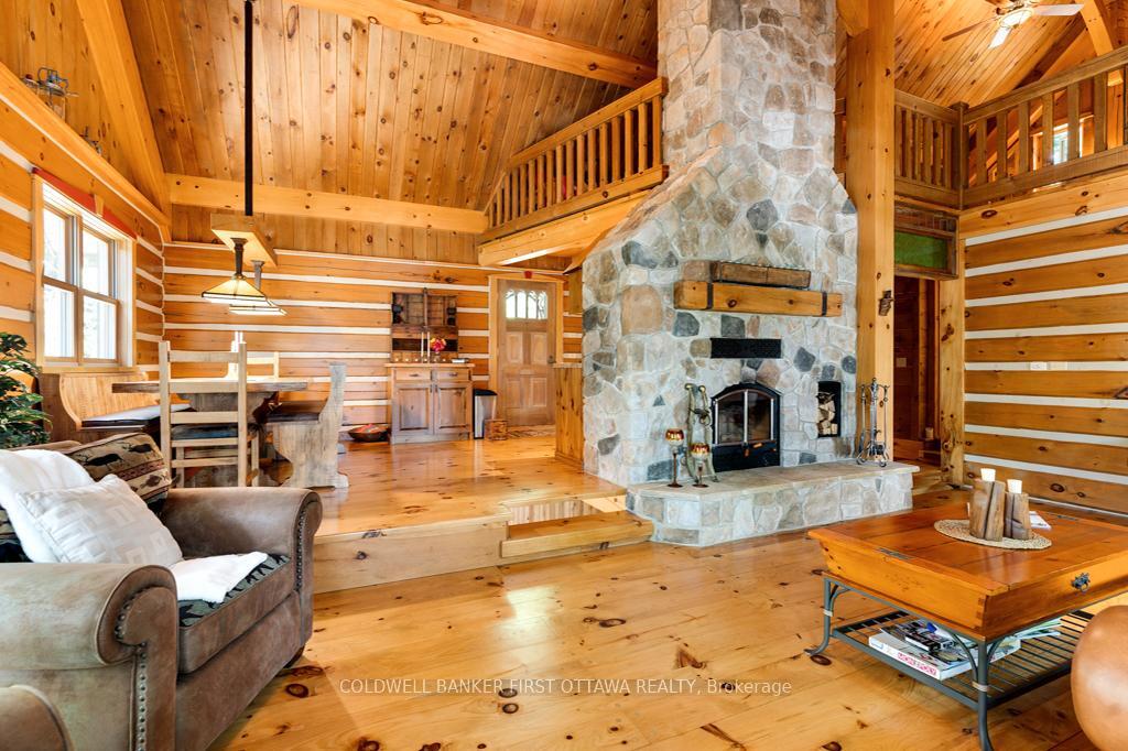 FRONTENAC, Ontario, K0H 2J0, CA, 3 Bedrooms Bedrooms, ,Residential,For Sale,1903665