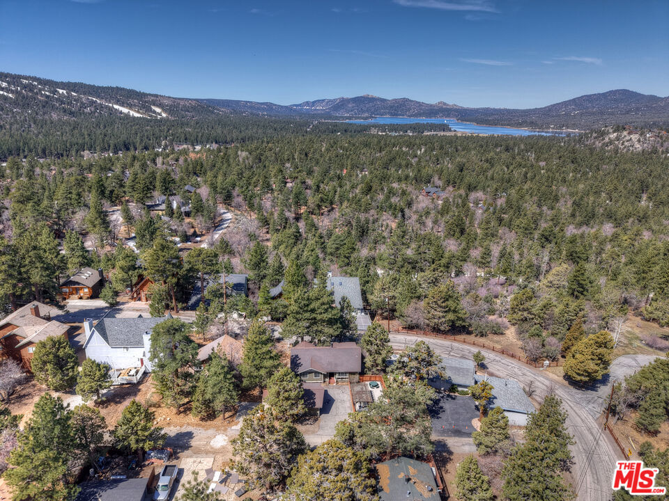 Big Bear City, California, 92314, United States, 3 Bedrooms Bedrooms, ,2 BathroomsBathrooms,Residential,For Sale,1766827