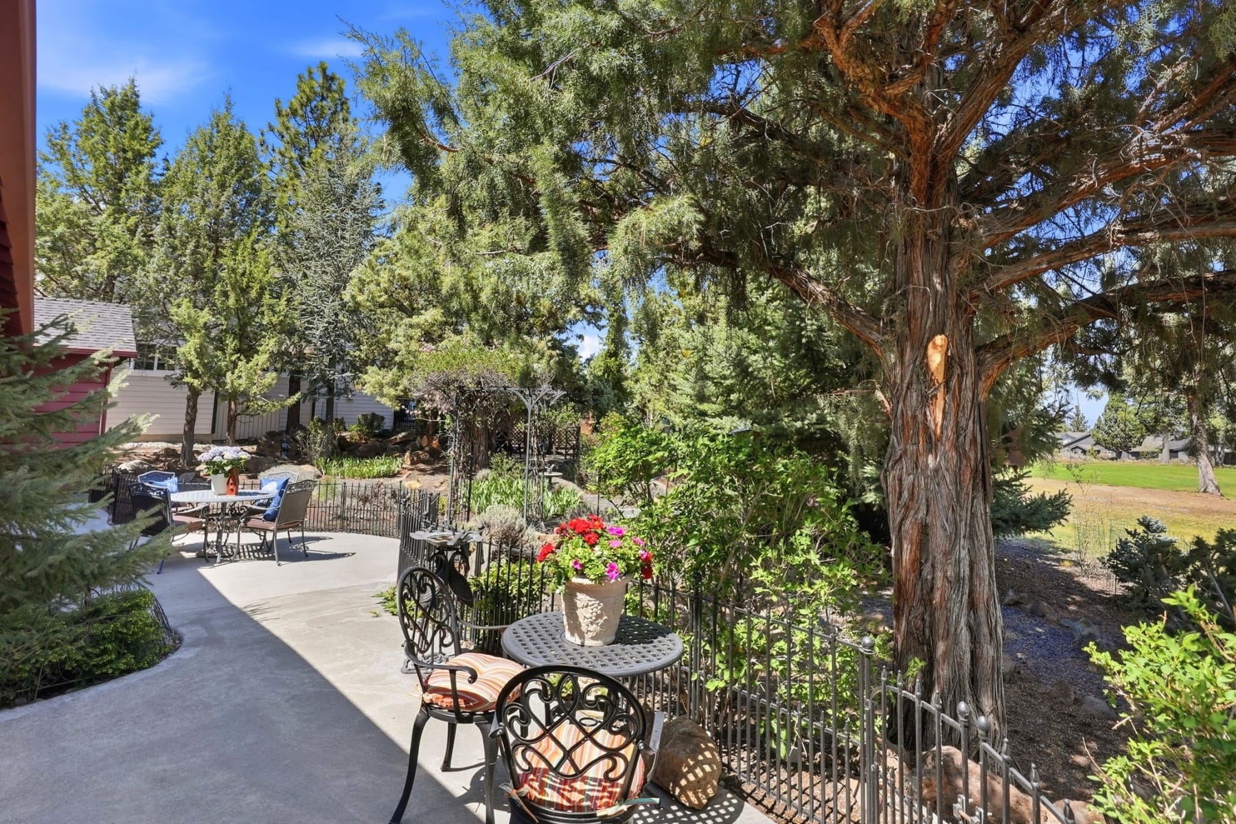  2964 NW Fairway Heights Drive Bend, OR 97703 - 物件實景