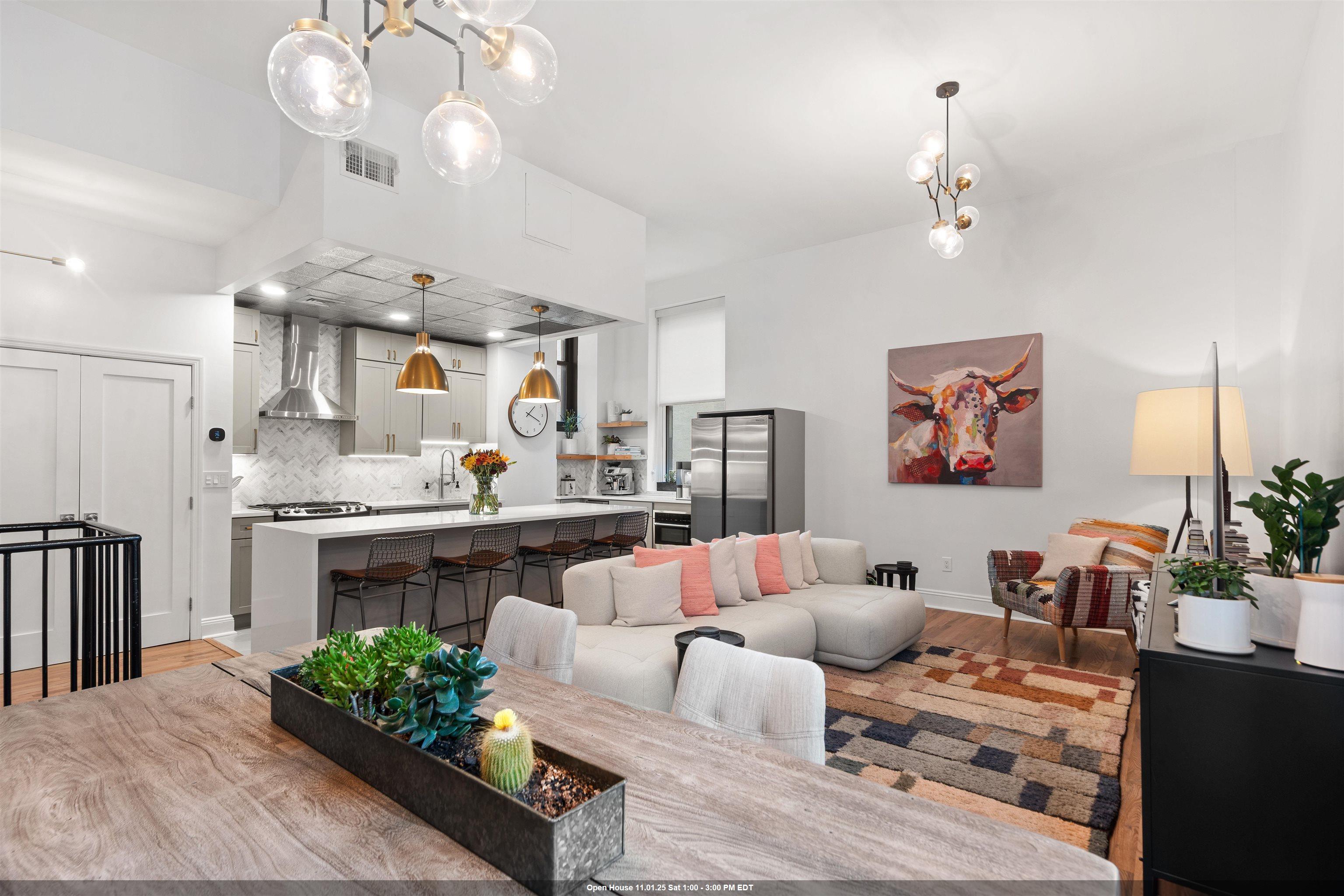 Jersey City, New Jersey, 07302, United States, 1 Bedroom Bedrooms, ,2 BathroomsBathrooms,Residential,For Sale,1949744