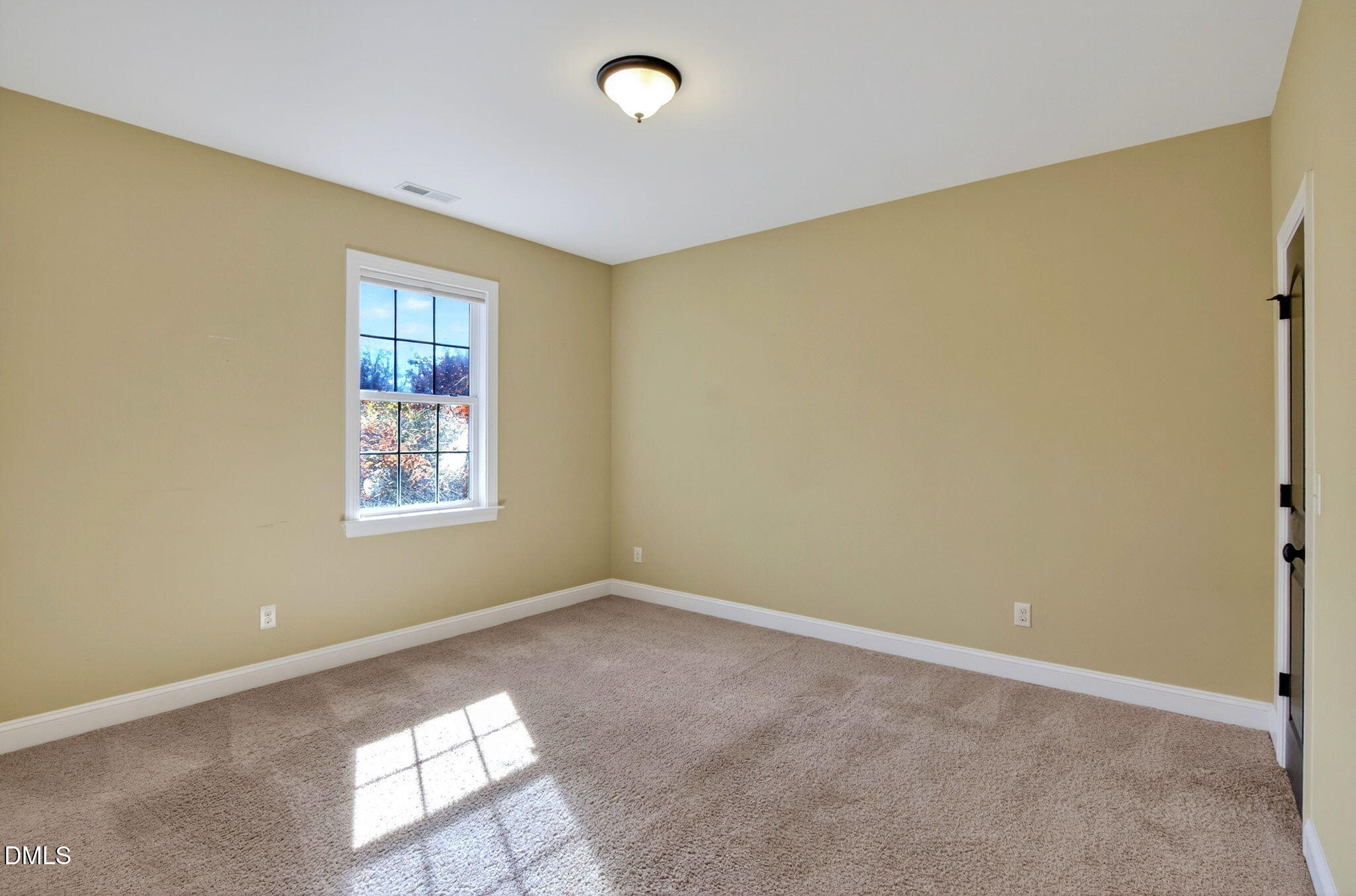 Wake Forest, North Carolina, 27587, United States, 4 Bedrooms Bedrooms, ,4 BathroomsBathrooms,Residential,For Sale,1991002