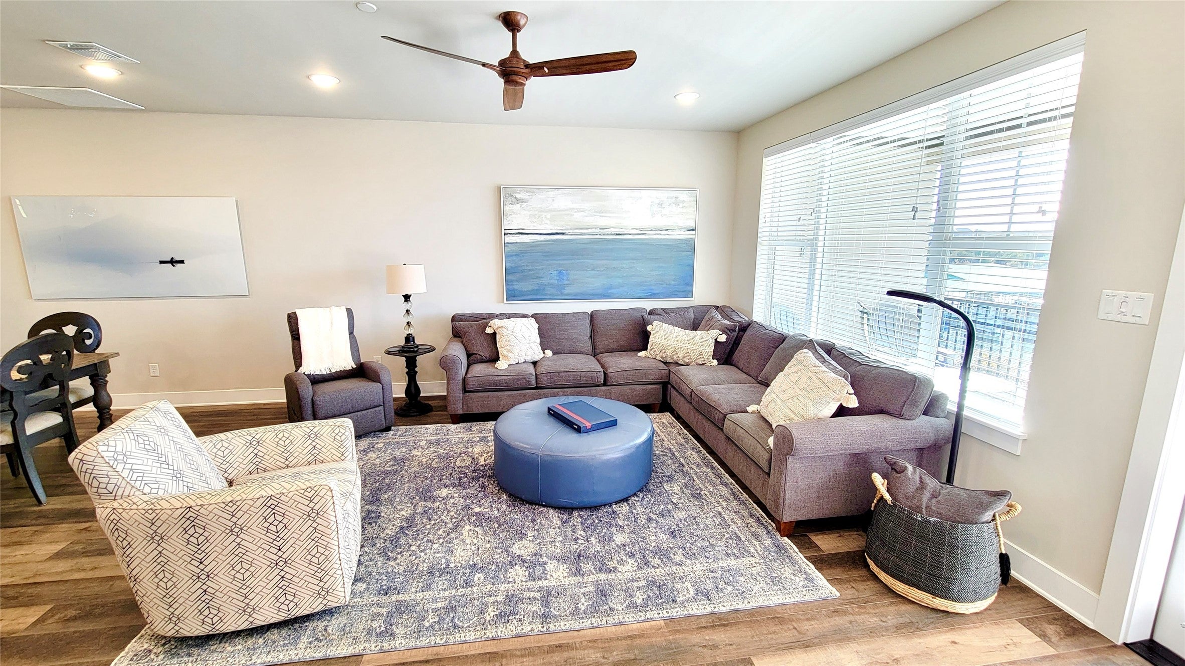 Possum Kingdom Lake, Texas, 76449, United States, 2 Bedrooms Bedrooms, ,2 BathroomsBathrooms,Residential,For Sale,1977321