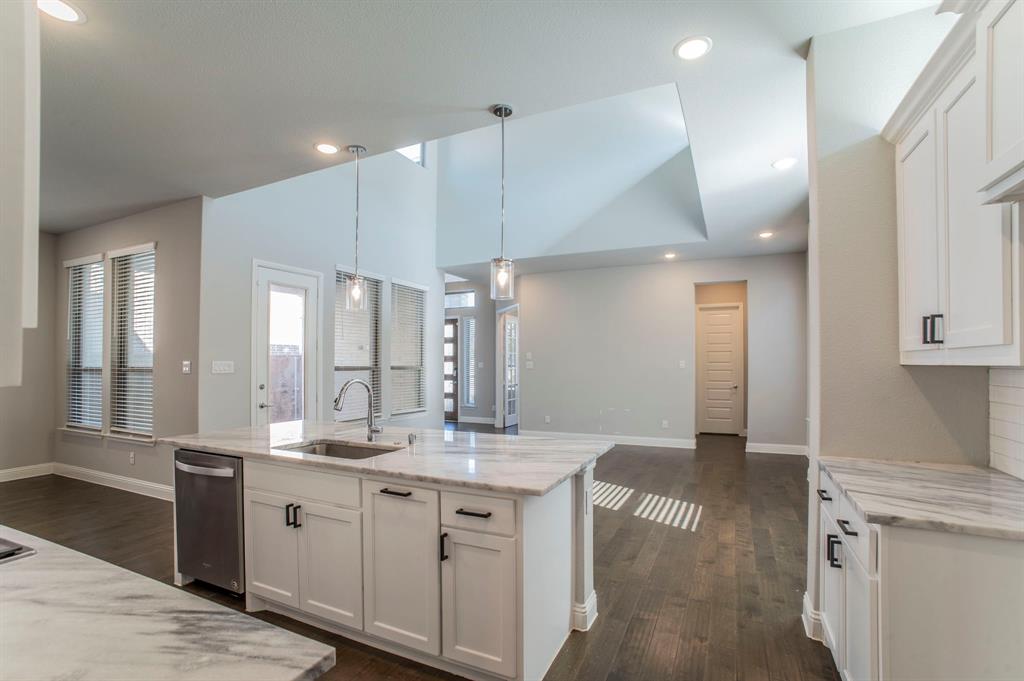 Frisco, Texas, 75033, United States, 4 Bedrooms Bedrooms, ,4 BathroomsBathrooms,Residential,For Sale,1992438