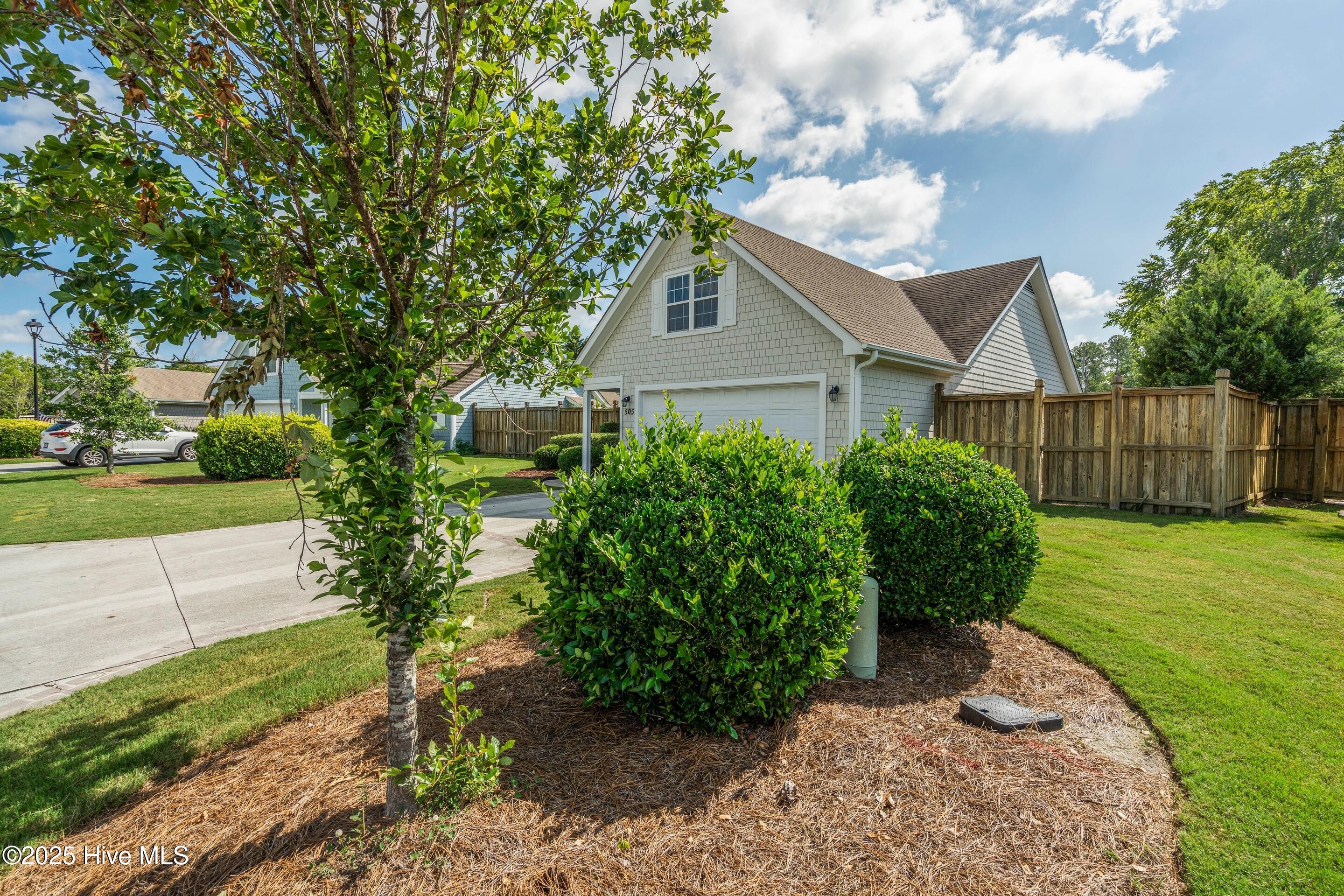 Wilmington, North Carolina, 28405, United States, 4 Bedrooms Bedrooms, ,2 BathroomsBathrooms,Residential,For Sale,1957483